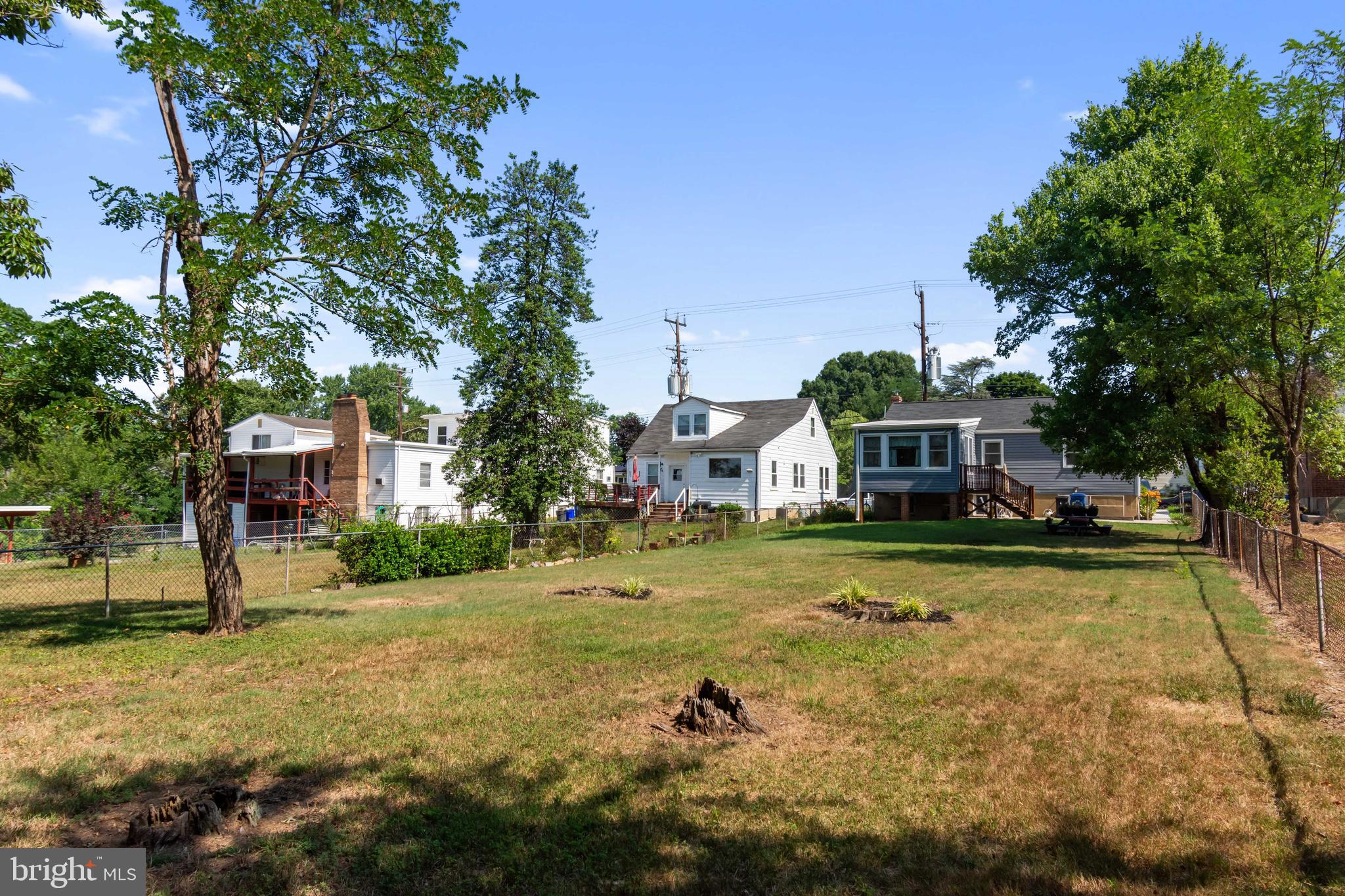 BERWYN HEIGHTS - Residential