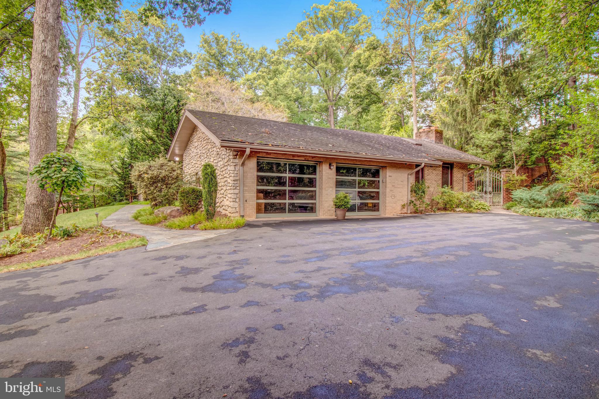 OLDE SWINKS MILL ESTATES - Residential