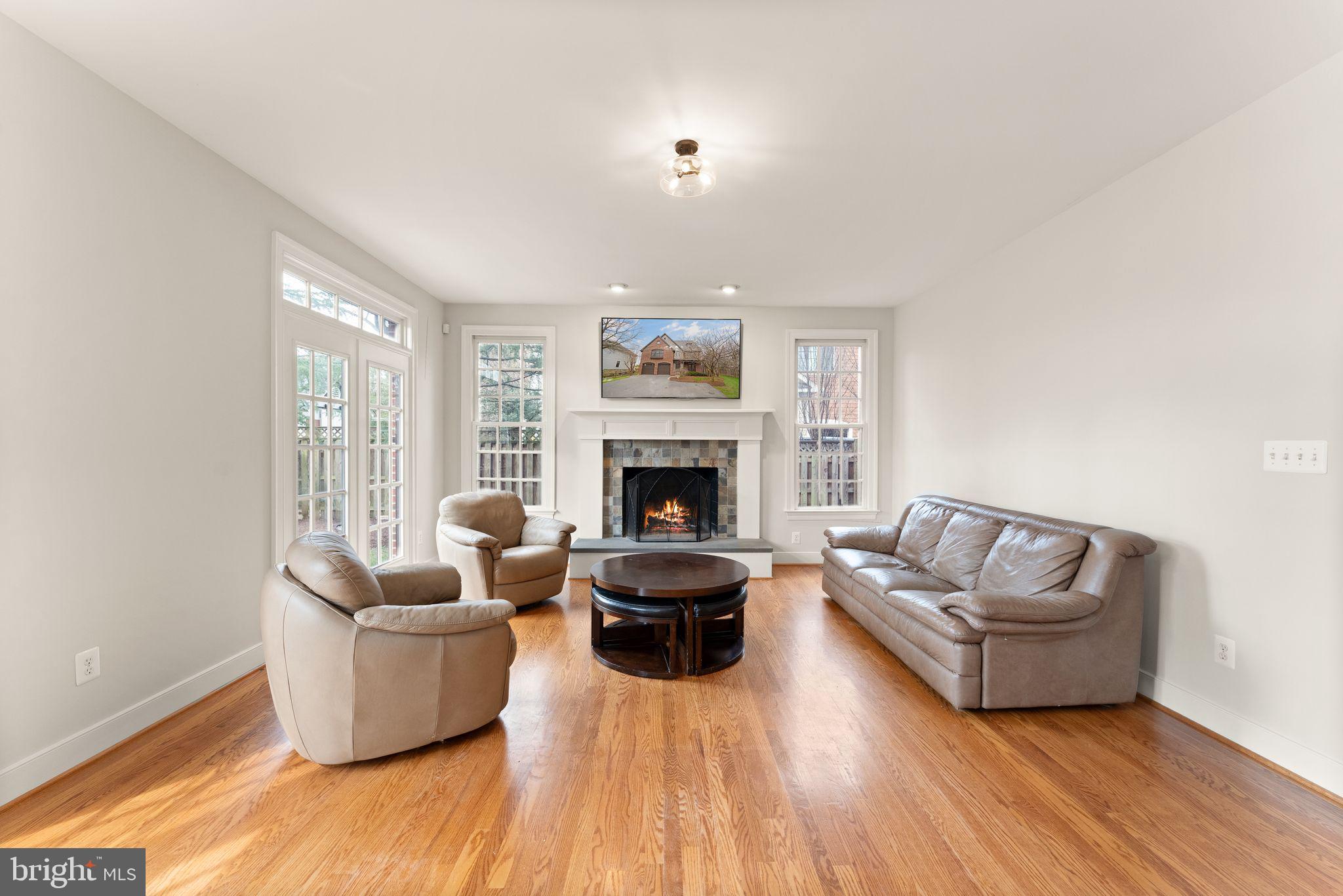 WEST MC LEAN - Residential