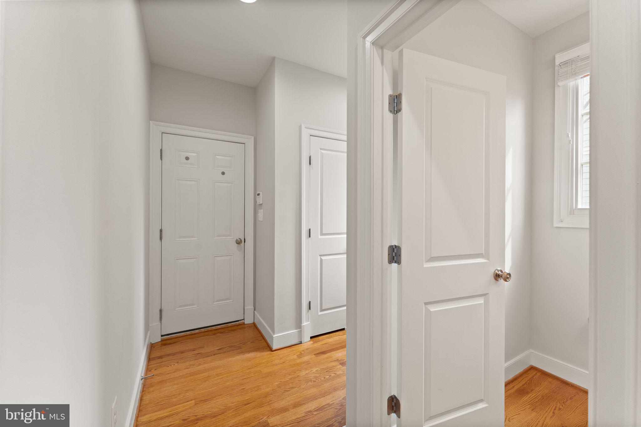 WEST MC LEAN - Residential