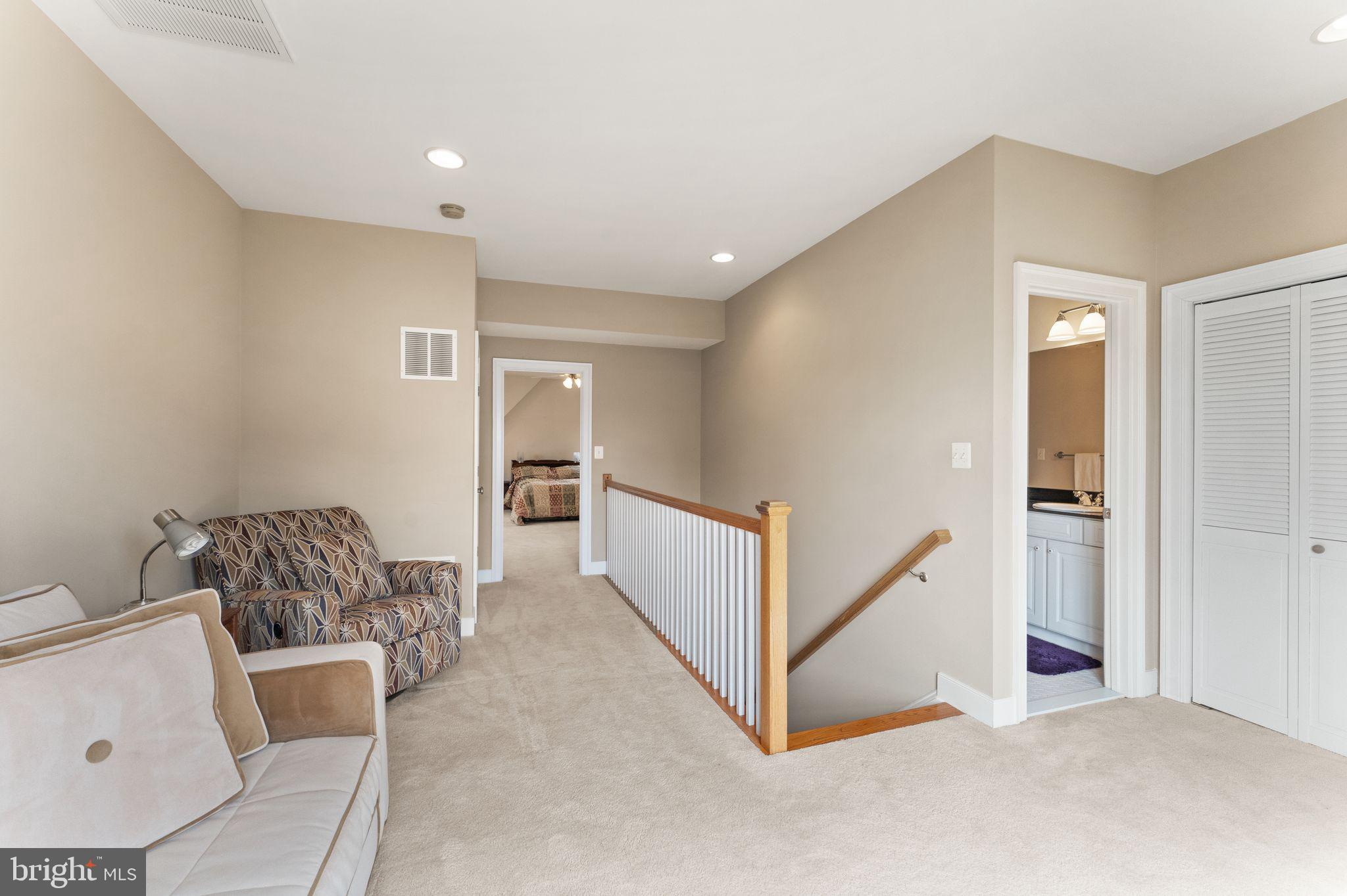 WEST MC LEAN - Residential