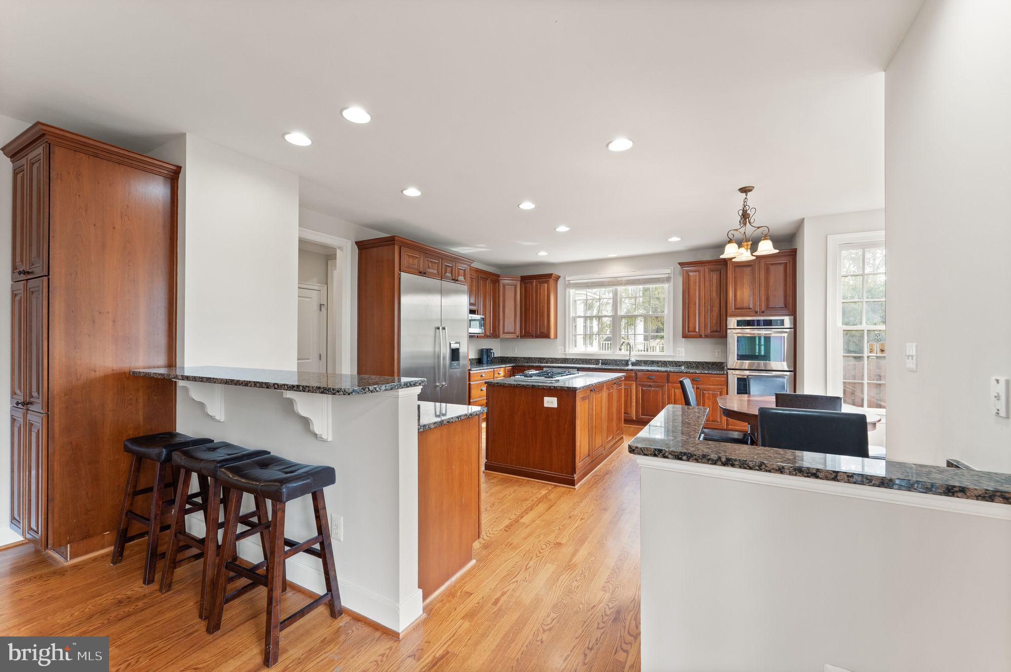 WEST MC LEAN - Residential