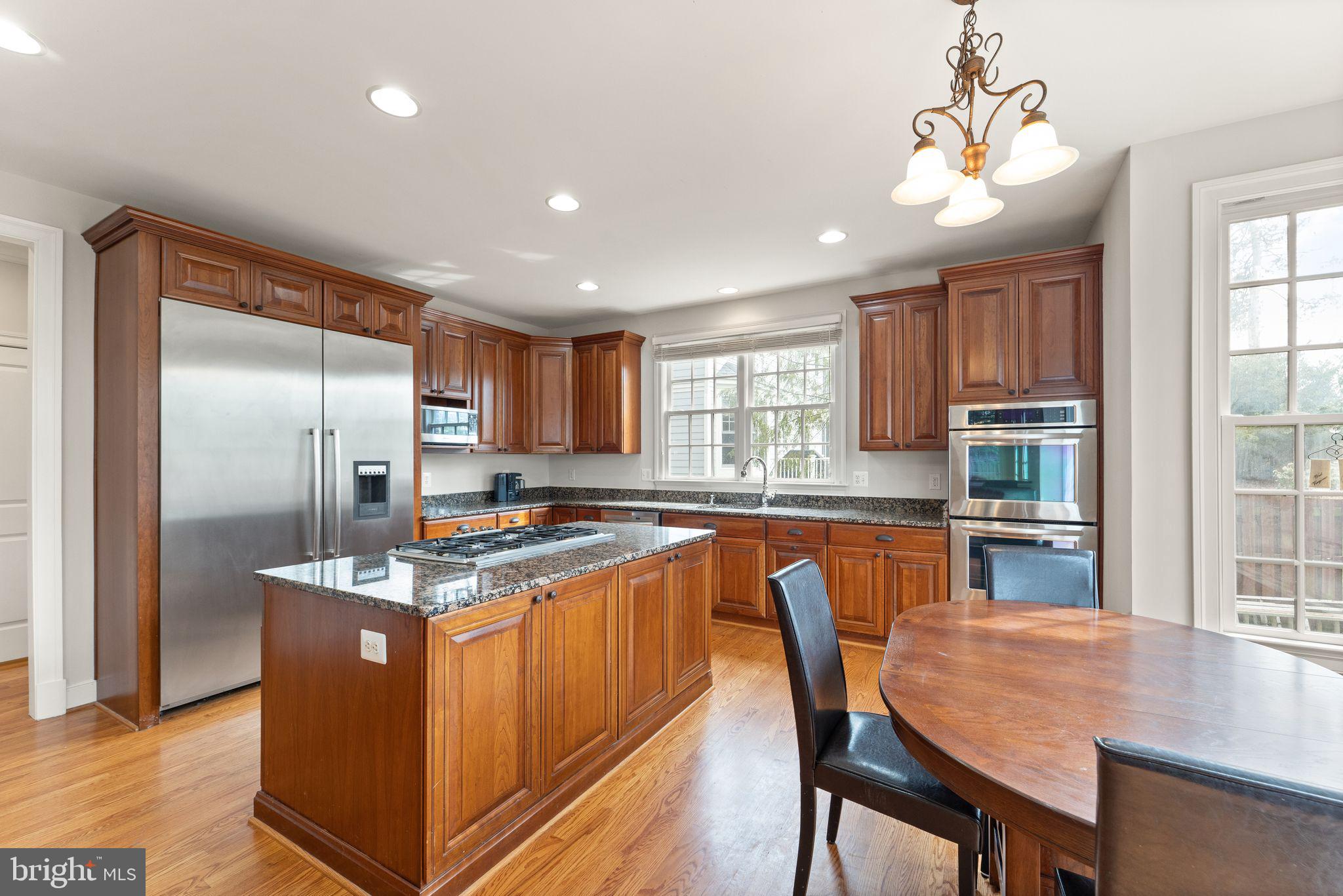 WEST MC LEAN - Residential