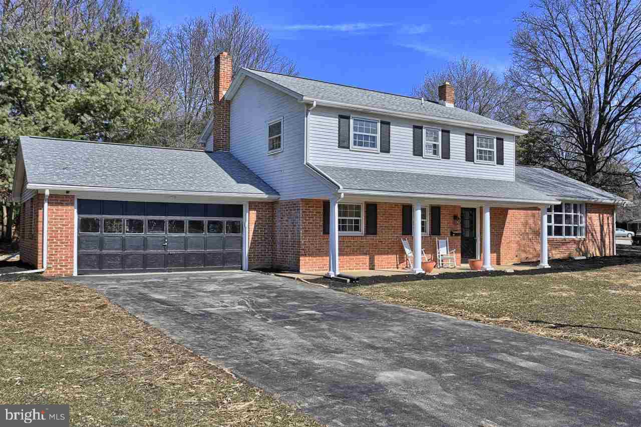 Don?t miss this completely redone 4 bedrm, 2.5 bth  home in Carlisle. This 2,584 sqft home on  a 0.42 acre corner lot  has everything you would want including new flooring, refinished  hrdwd flrs, new kitchen w/granite countertops & tile backsplash, new tiled shower in the master bath, new plumbing & electrical fixtures, new trim and paint, new appliances, new zoned heat pump system, and an att 2 car grge. OPEN HOUSE 3/29 1-3 PM