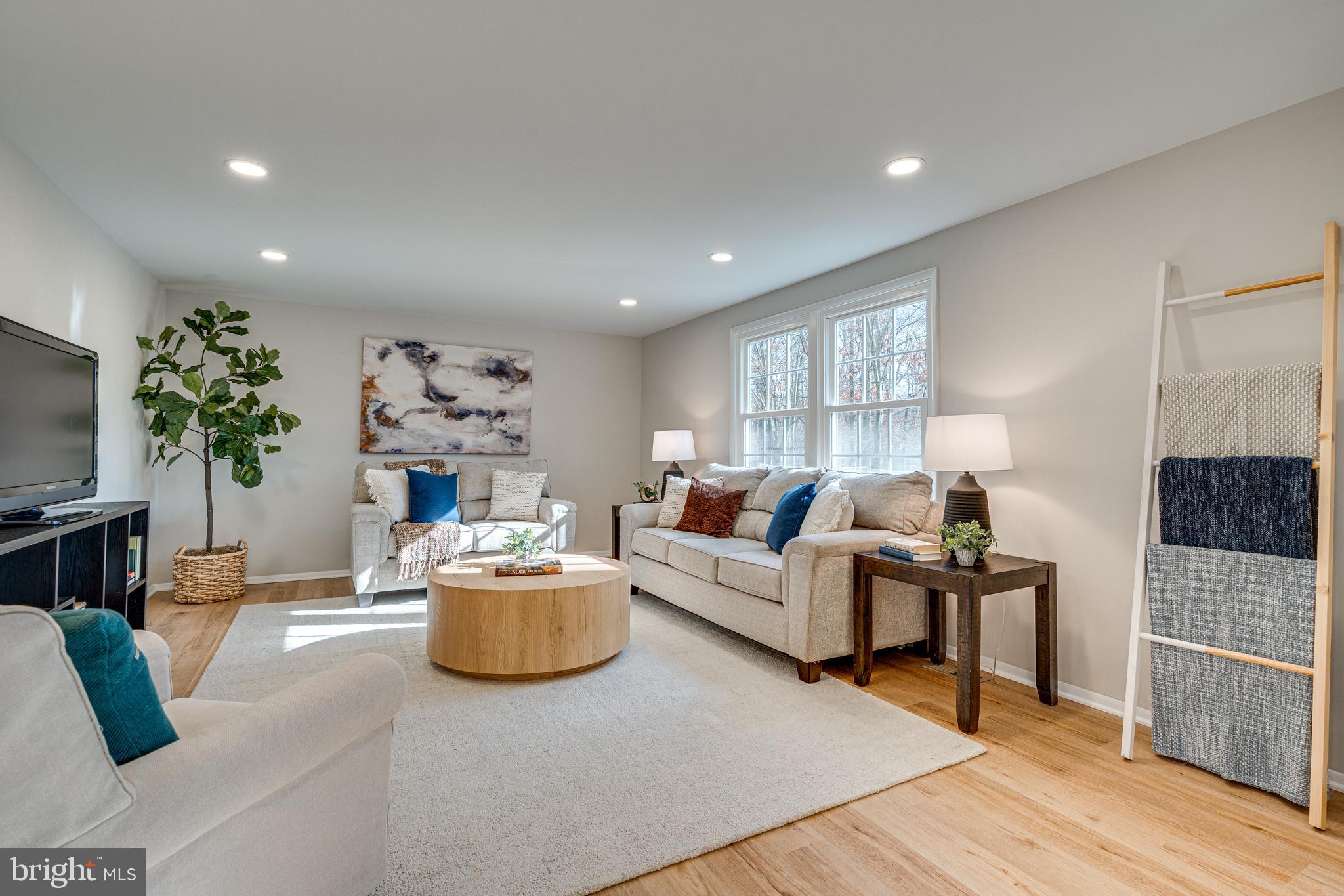 FOREST RIDGE - Residential
