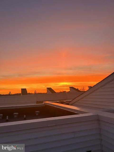 RAVENSCLIFF - Residential