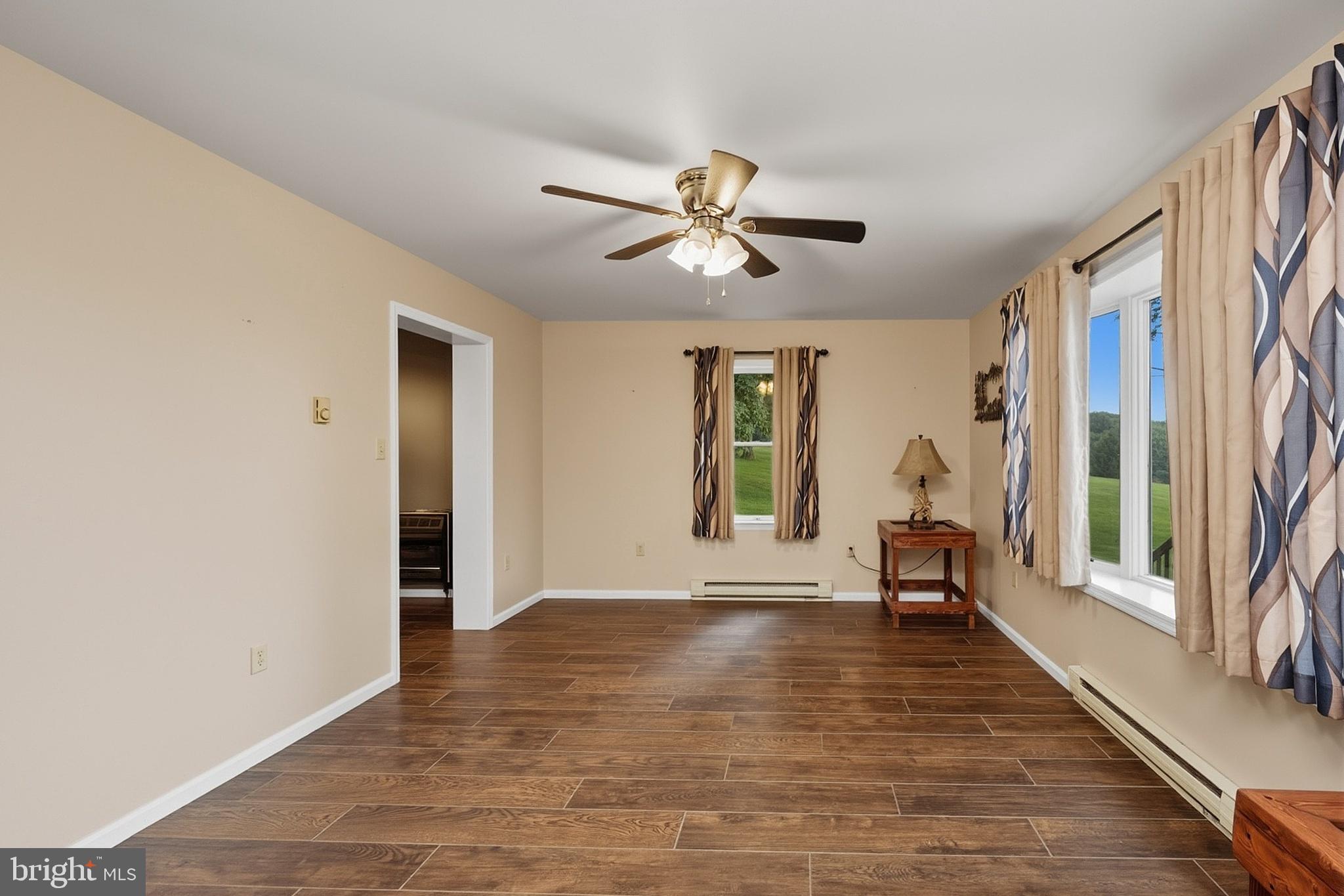 VALLEY VIEW - Residential