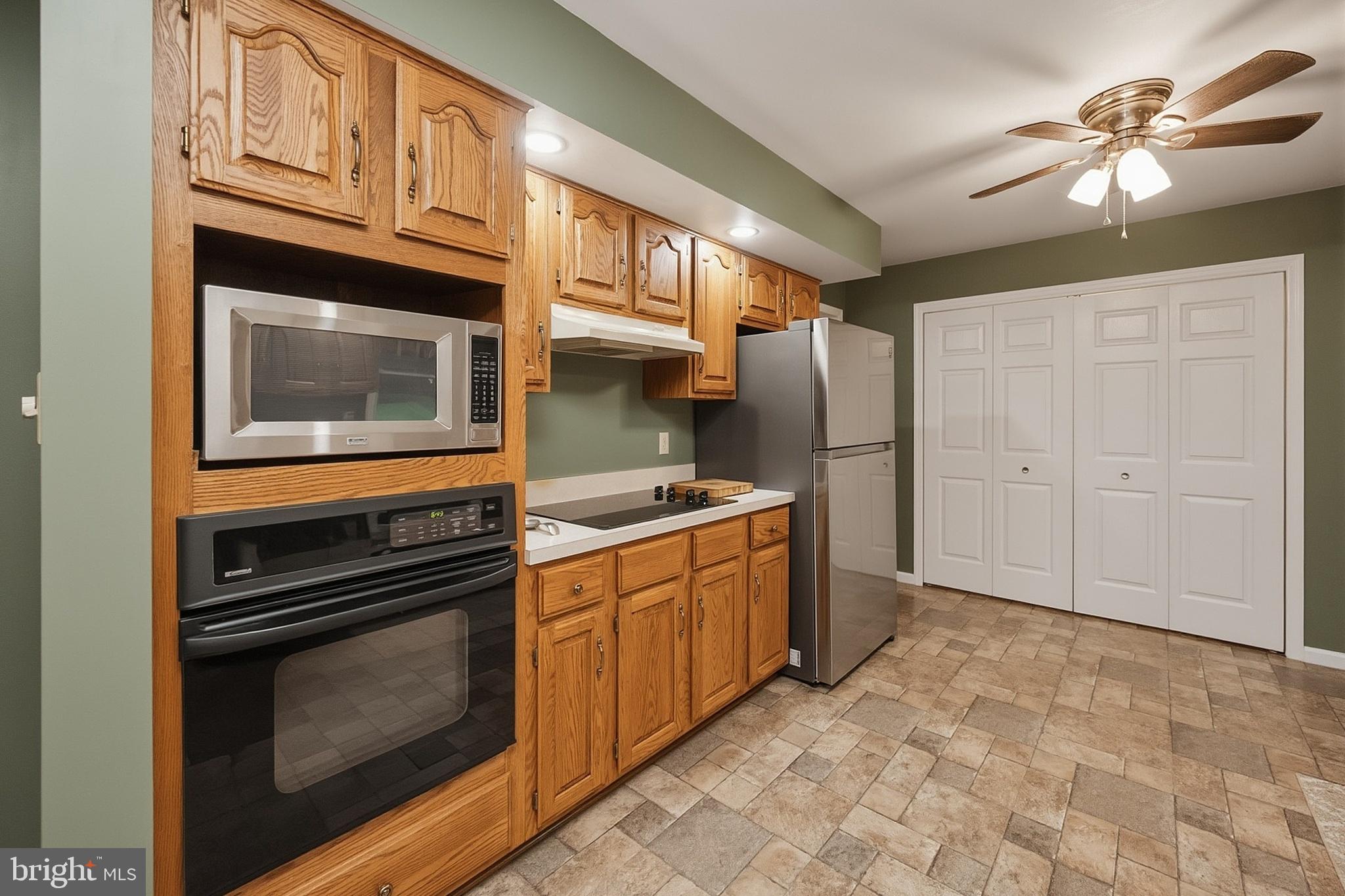 VALLEY VIEW - Residential