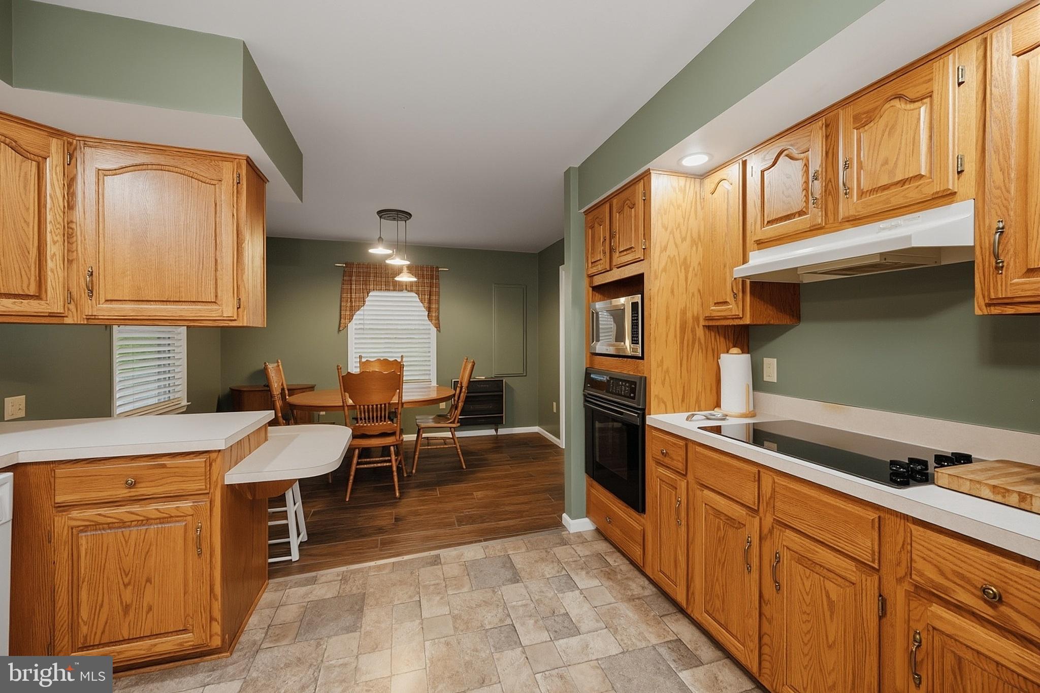 VALLEY VIEW - Residential