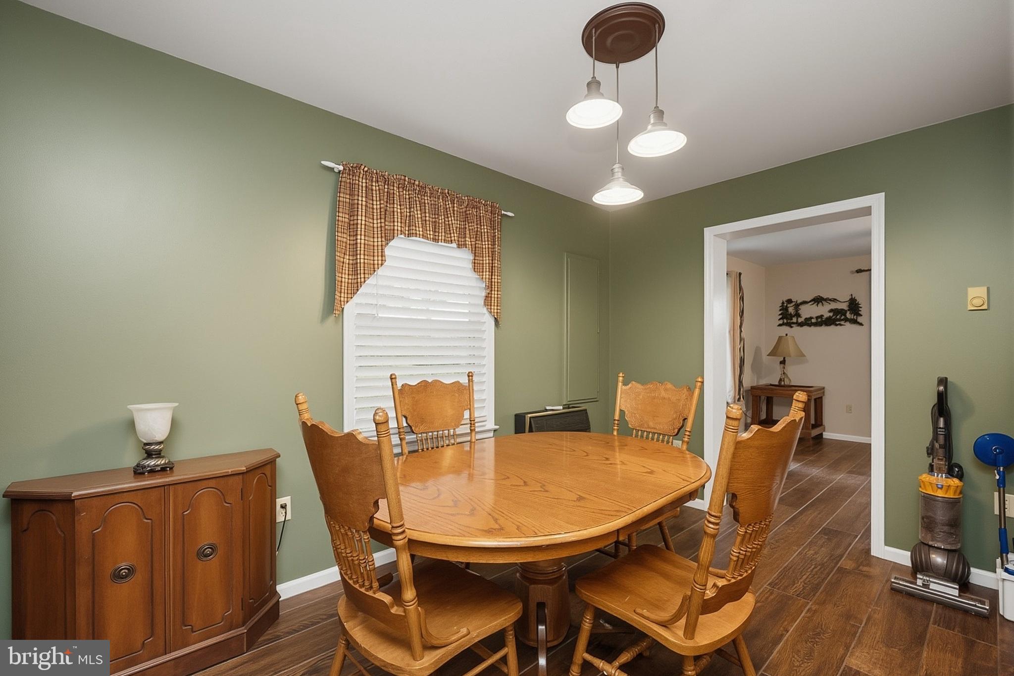 VALLEY VIEW - Residential
