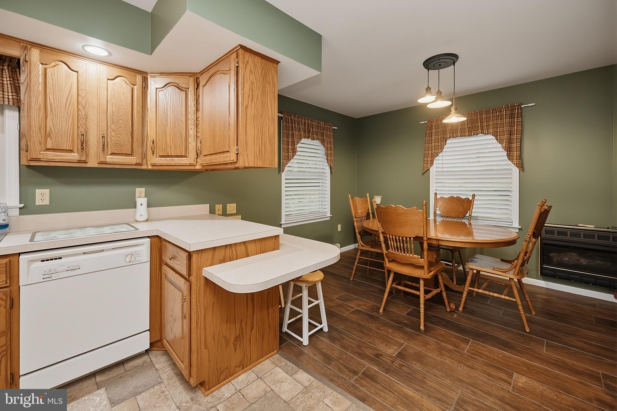 VALLEY VIEW - Residential