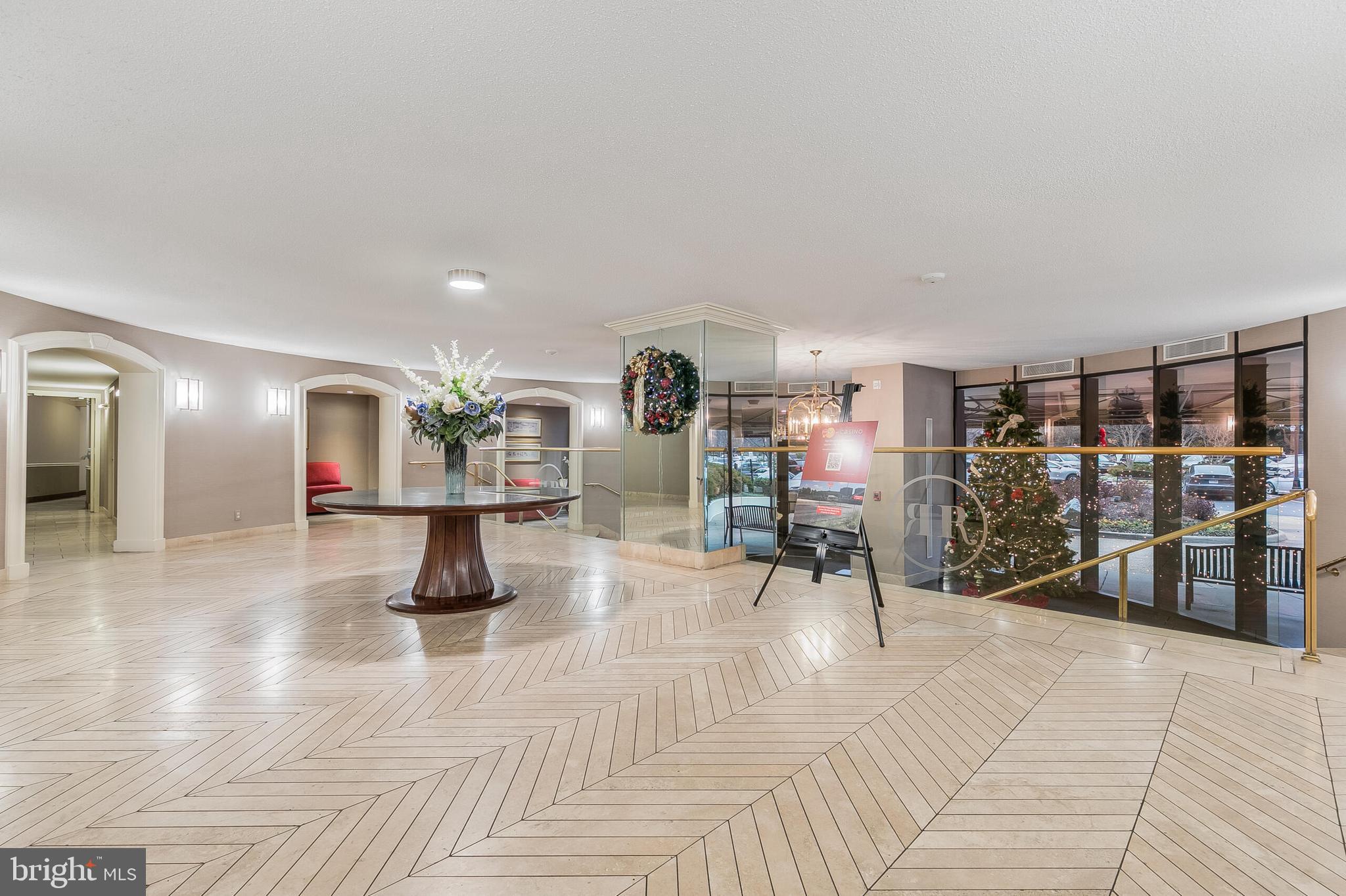 ROTONDA - Residential