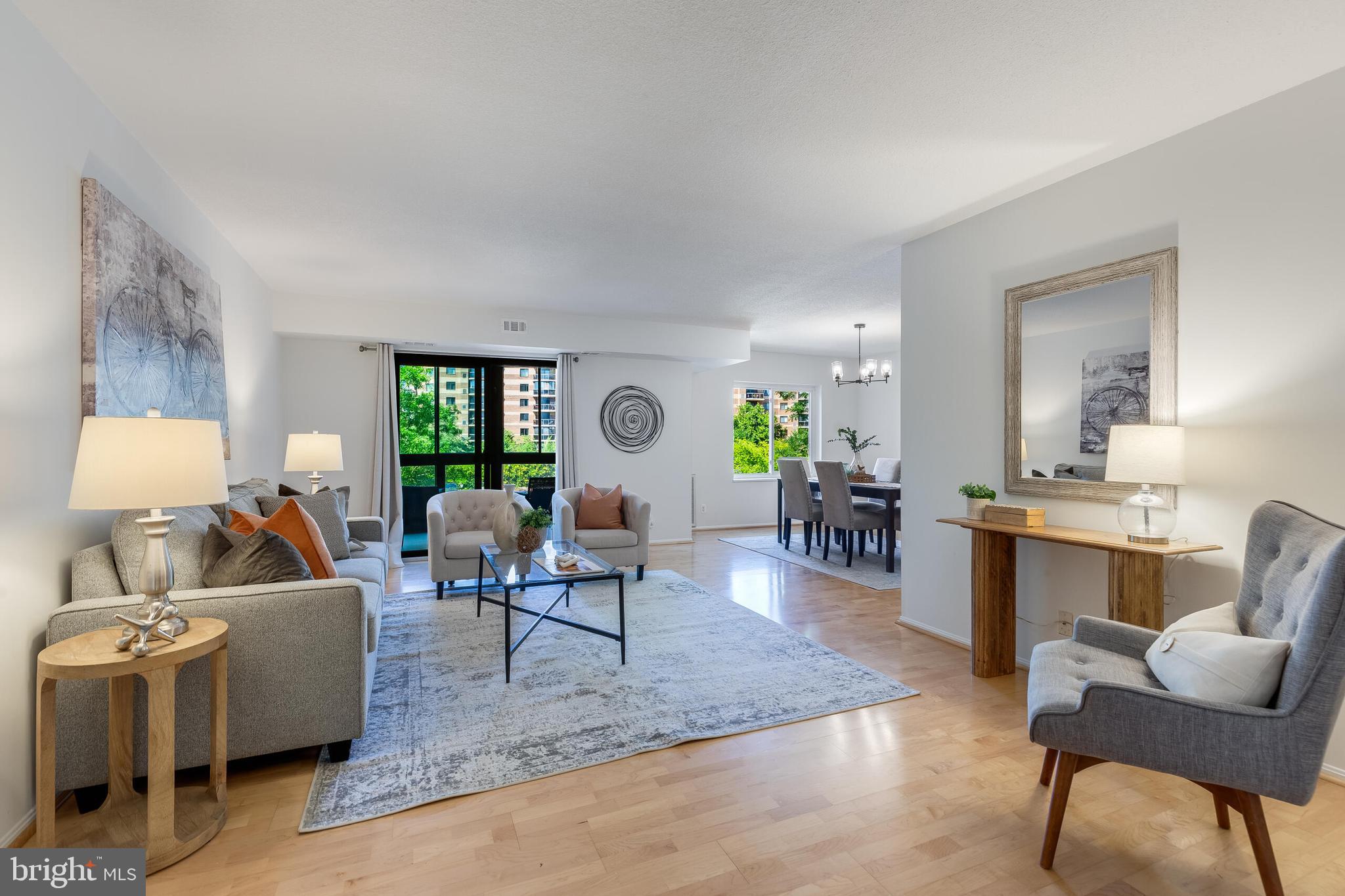 ROTONDA - Residential