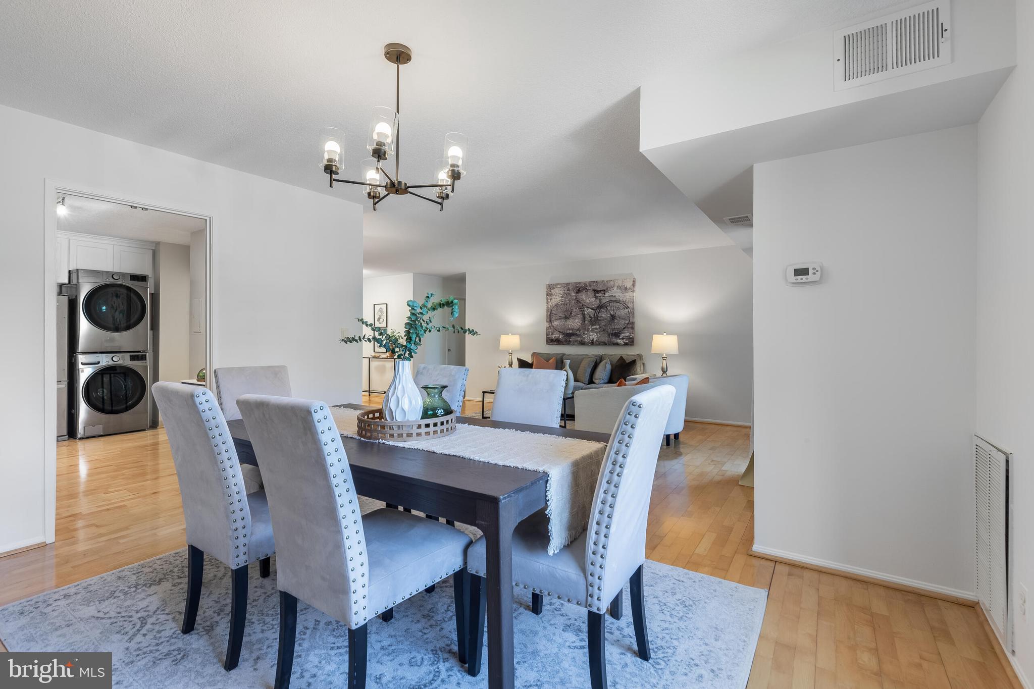 ROTONDA - Residential