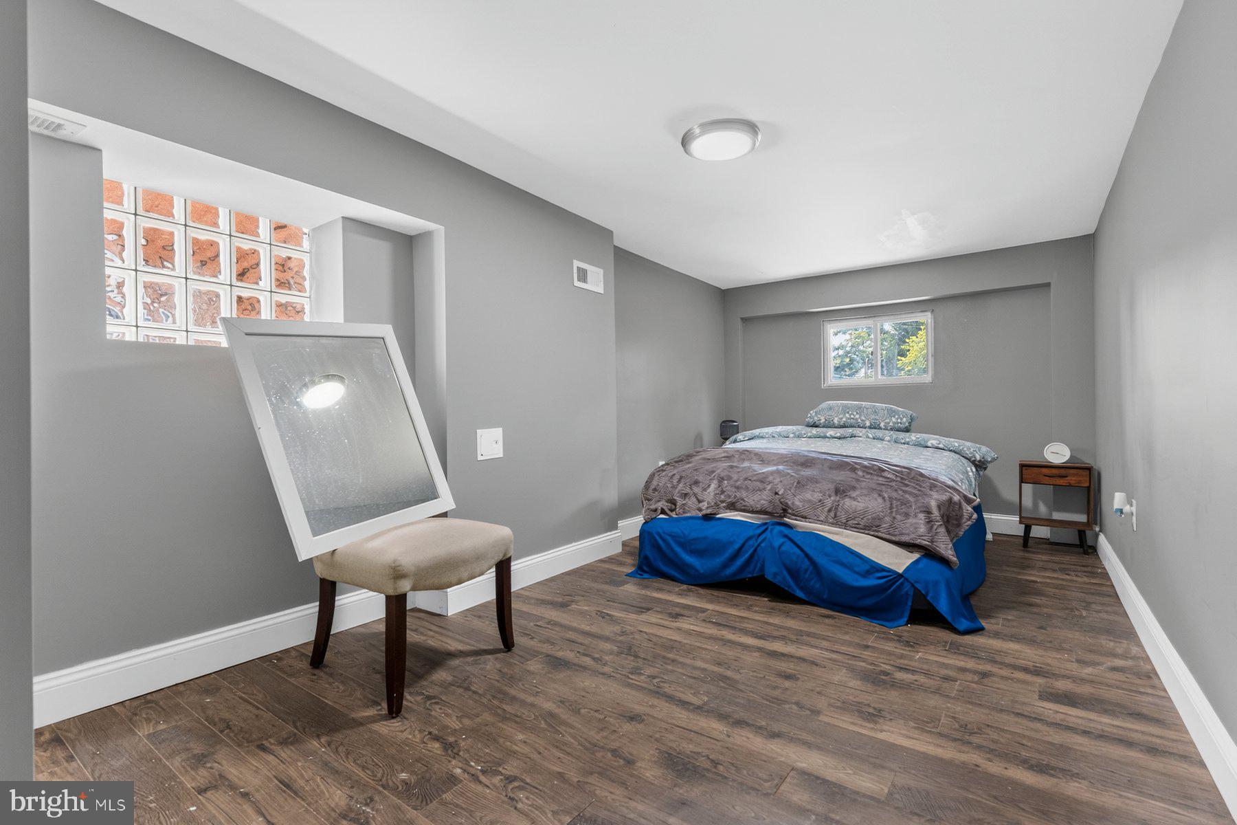 WAVERLY - Residential