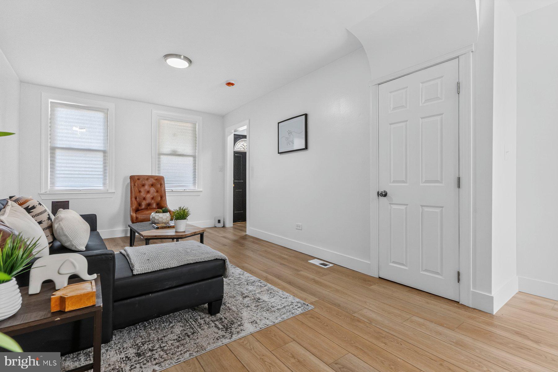 WAVERLY - Residential