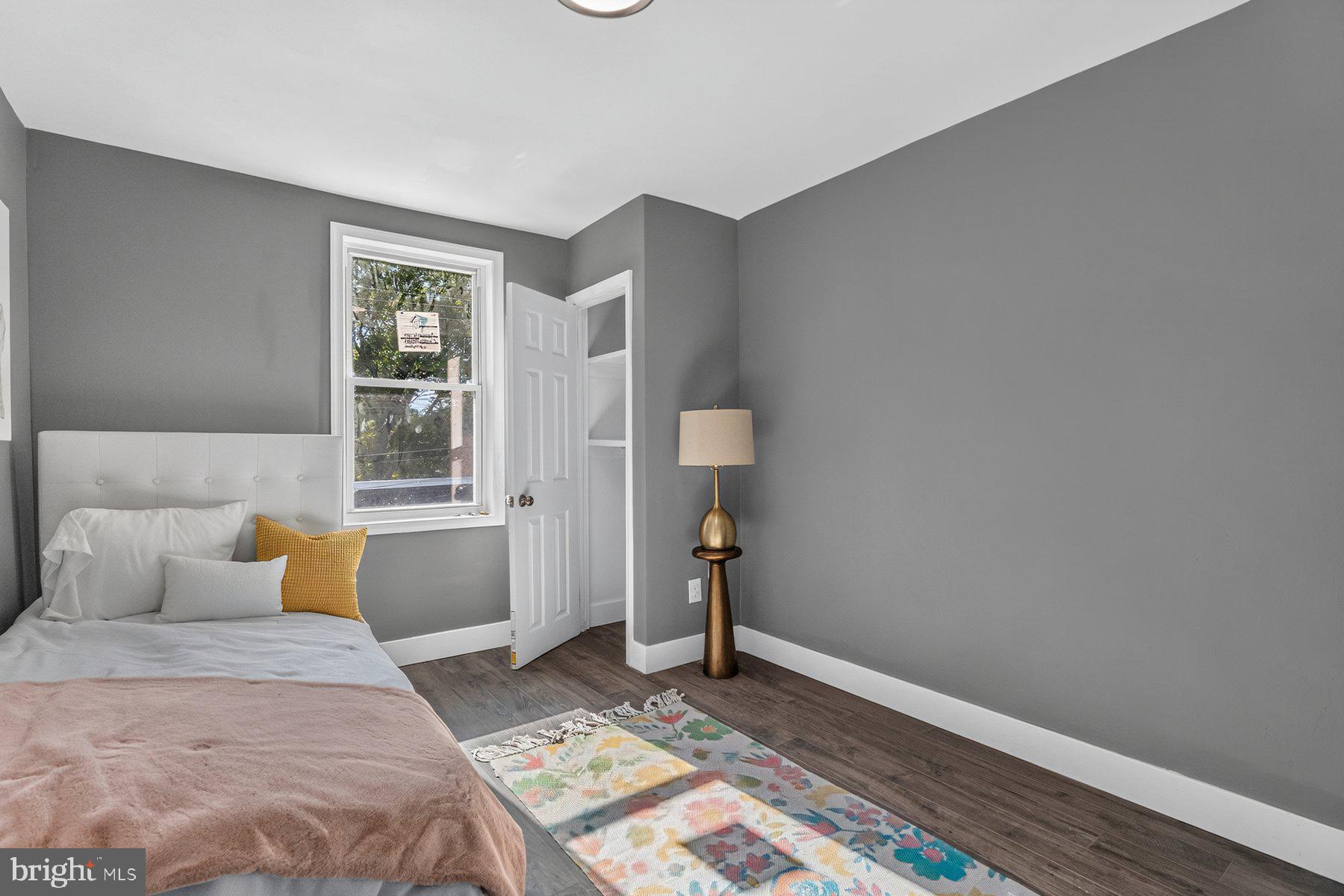 WAVERLY - Residential