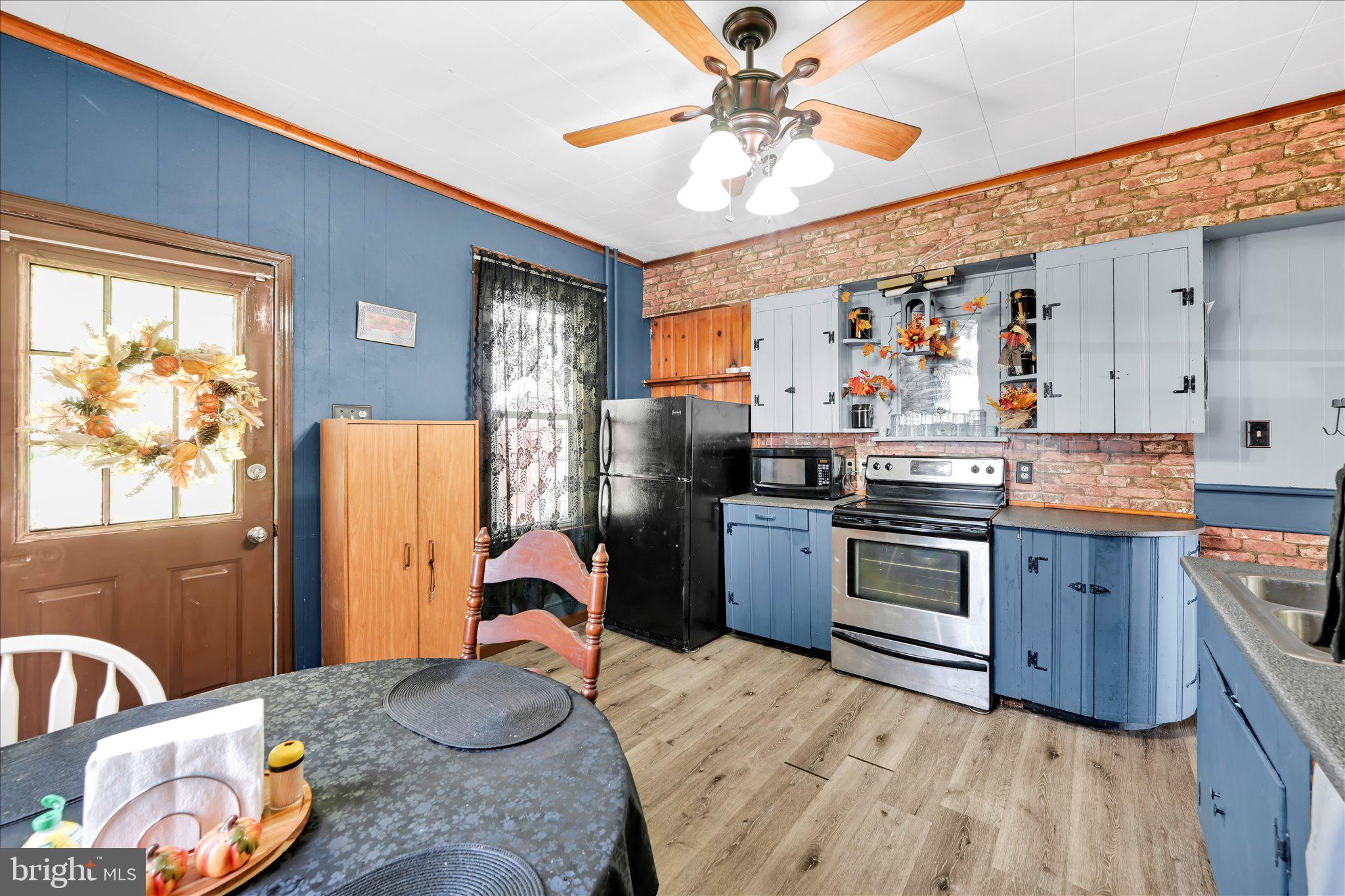 SHENANDOAH HEIGHTS - Residential