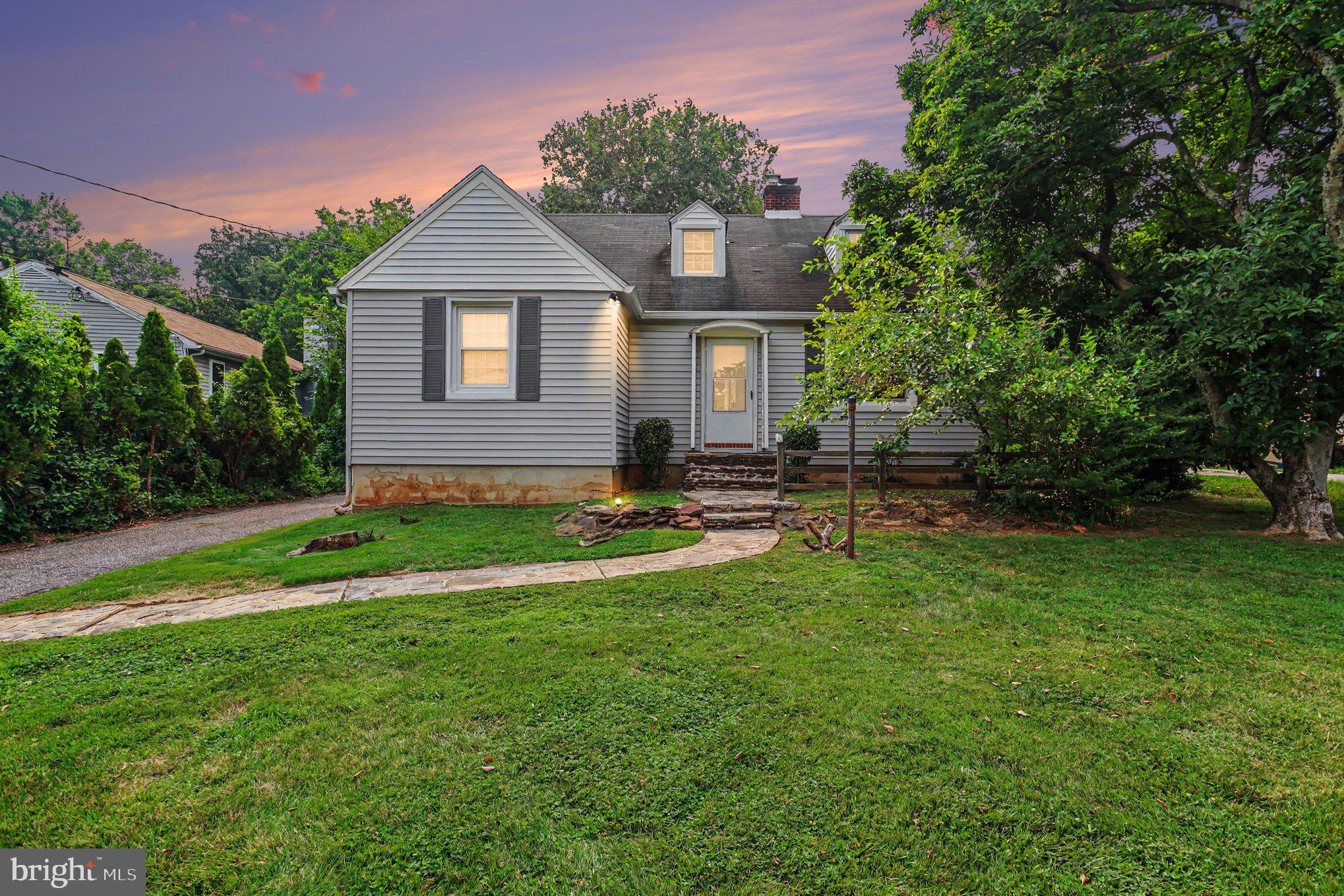 EAST KENWOOD PARK - Residential