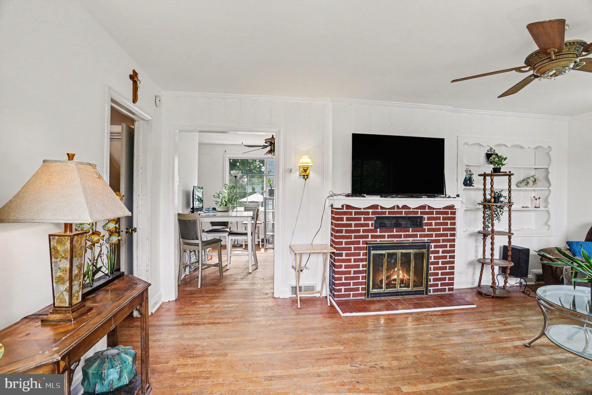 EAST KENWOOD PARK - Residential