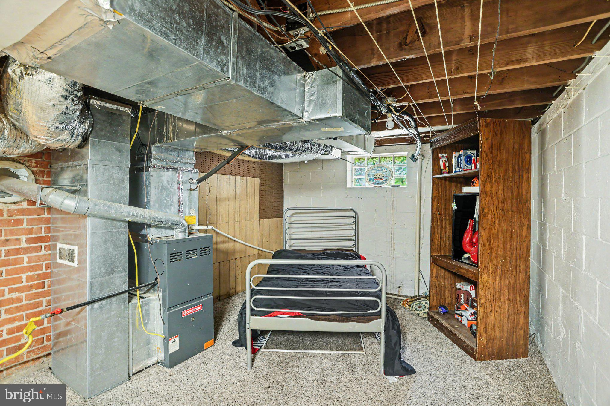 EAST KENWOOD PARK - Residential