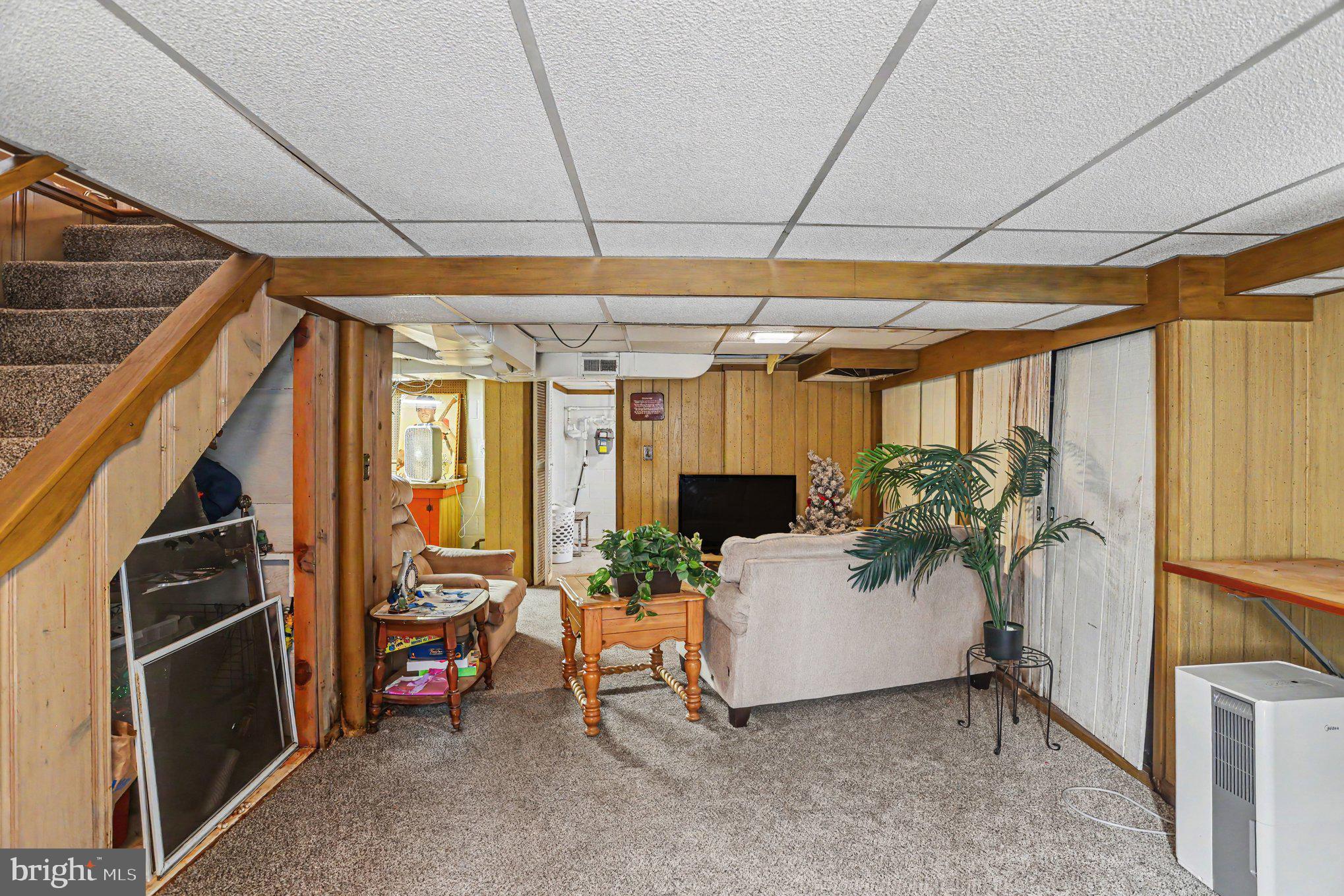 EAST KENWOOD PARK - Residential