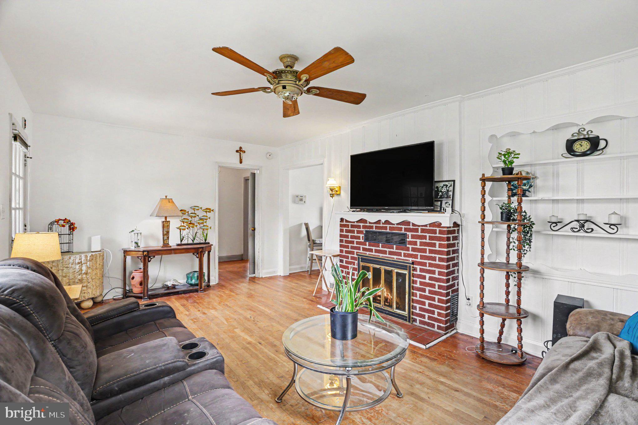 EAST KENWOOD PARK - Residential