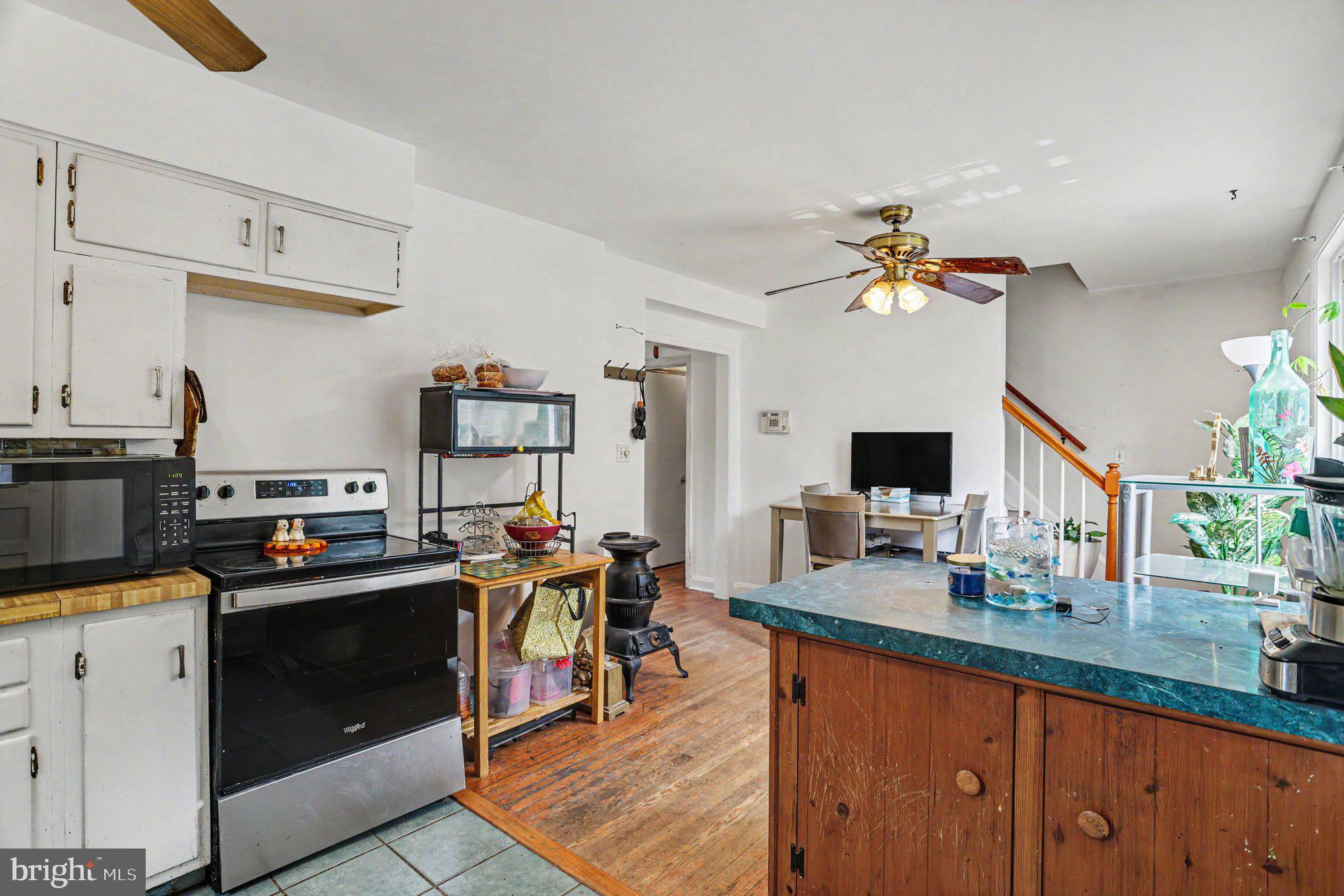 EAST KENWOOD PARK - Residential