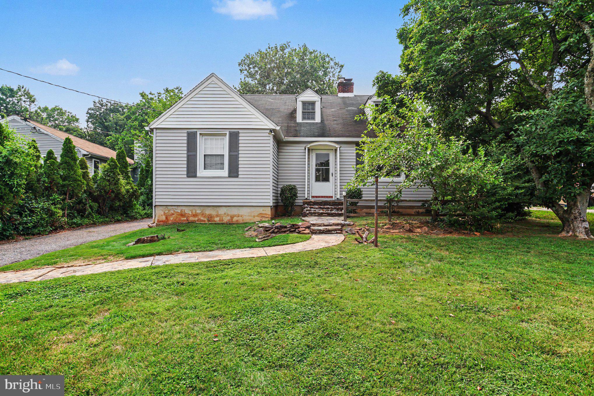EAST KENWOOD PARK - Residential