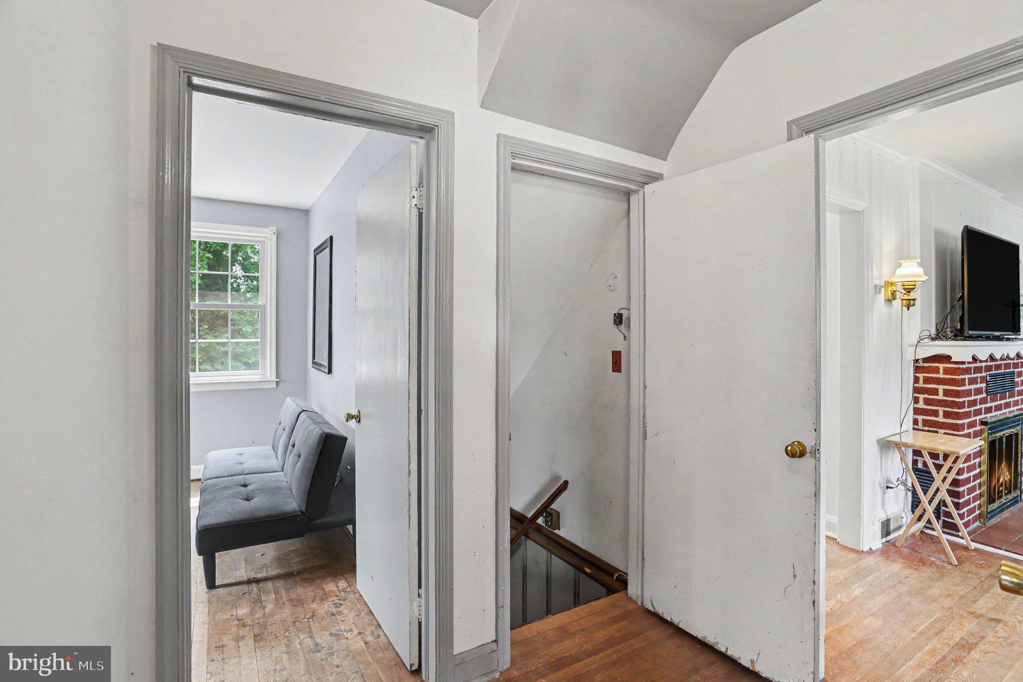 EAST KENWOOD PARK - Residential