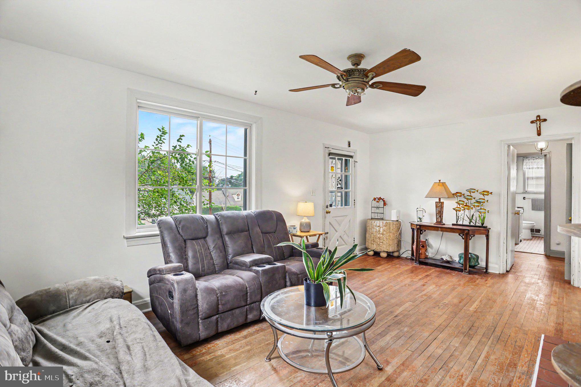 EAST KENWOOD PARK - Residential