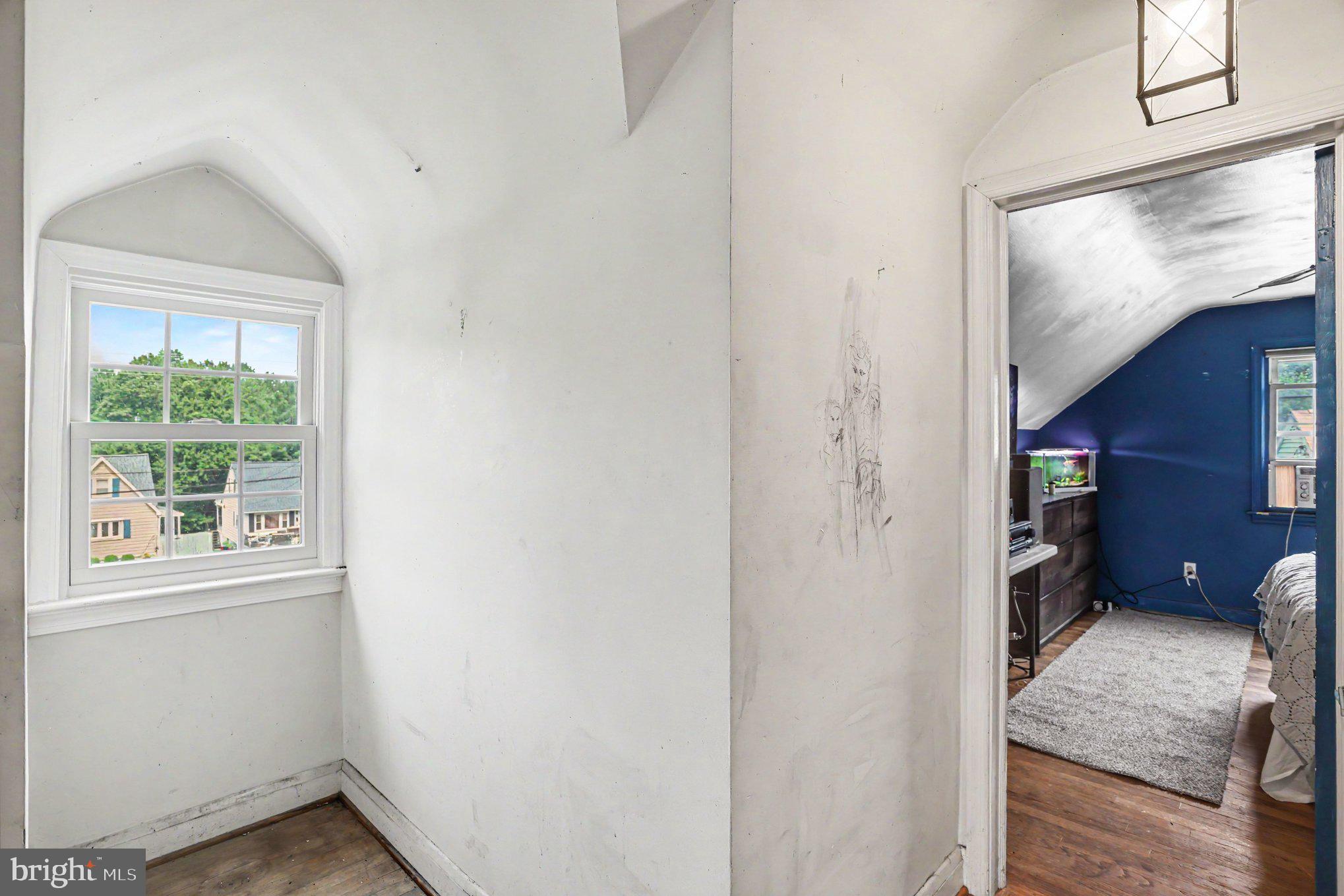 EAST KENWOOD PARK - Residential