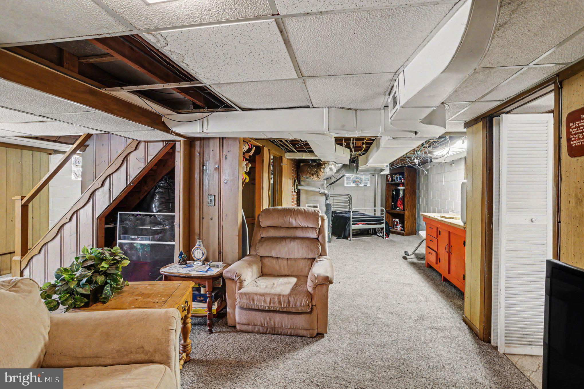 EAST KENWOOD PARK - Residential