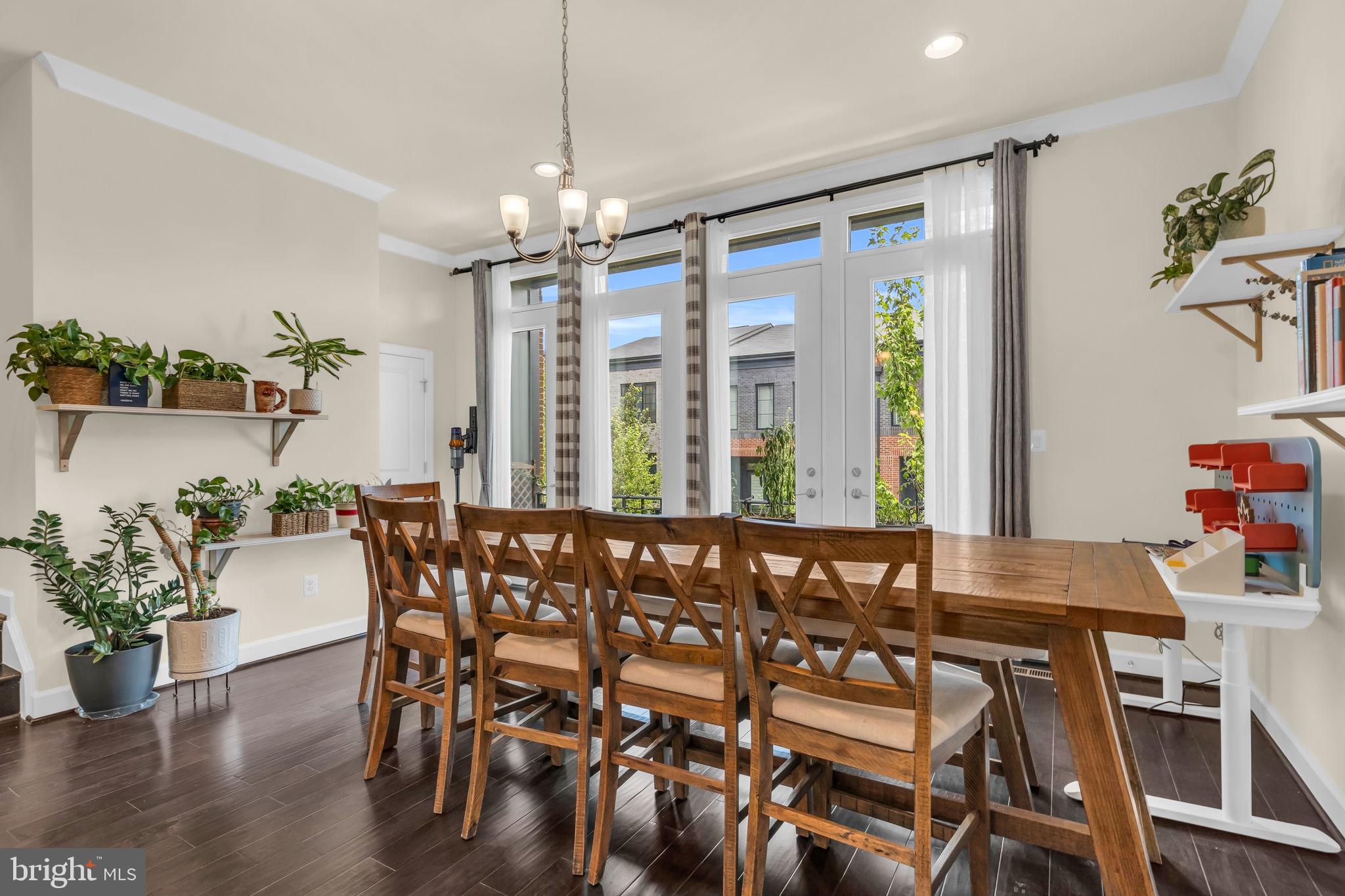 BRAMBLETON TOWN CENTER - Residential