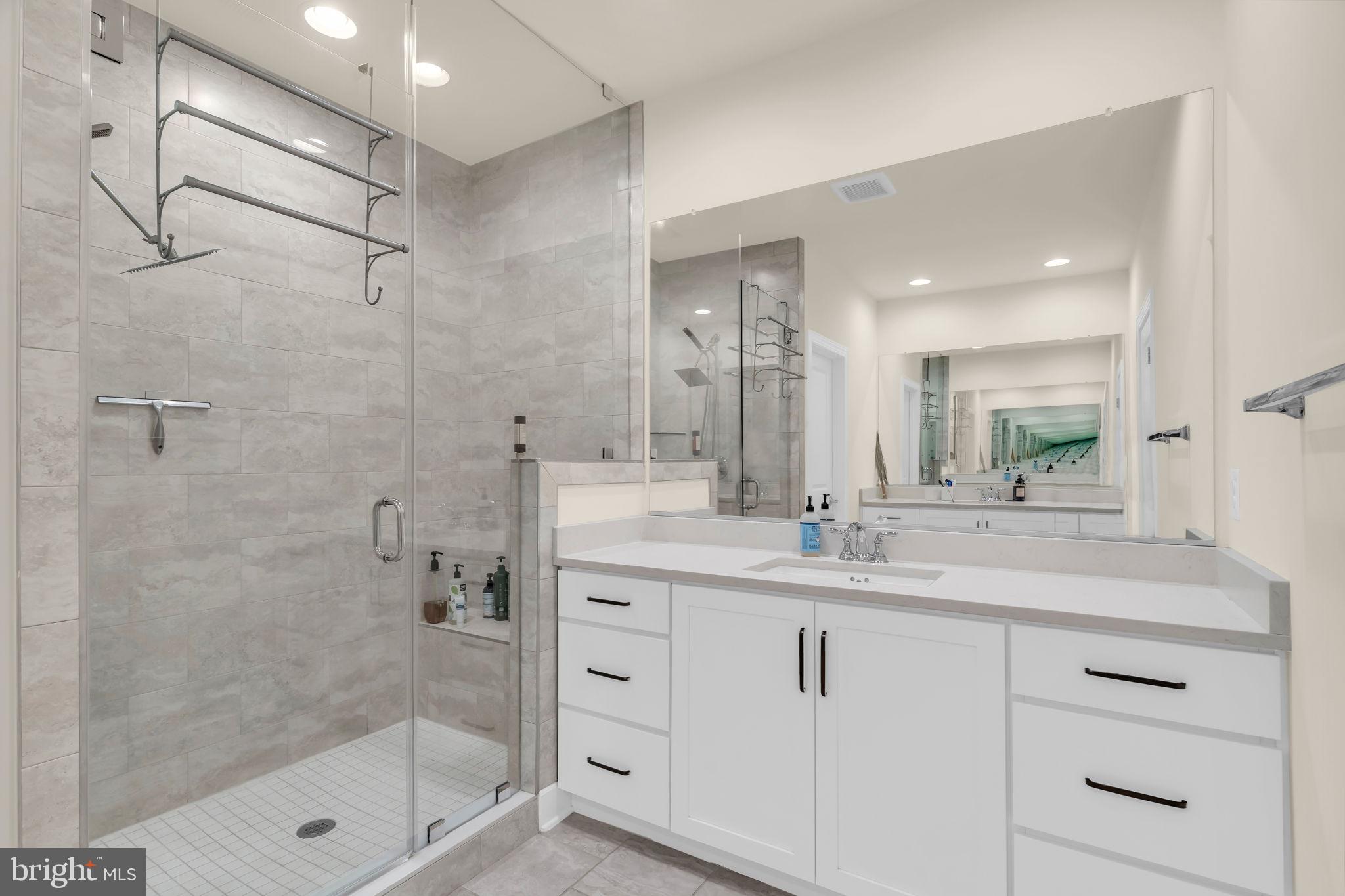 BRAMBLETON TOWN CENTER - Residential