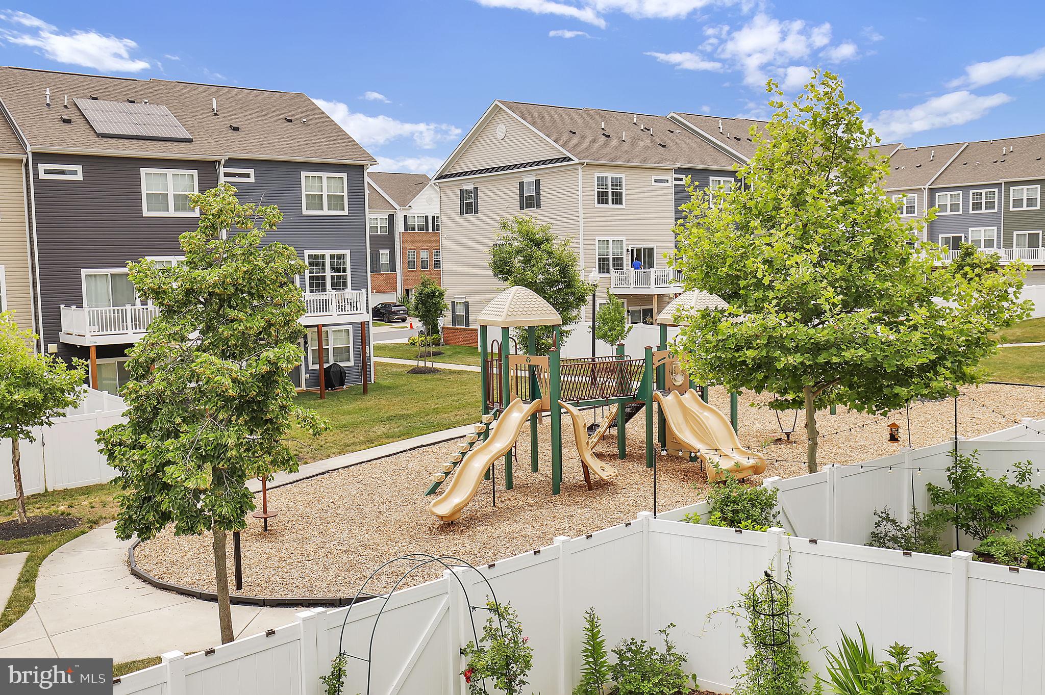 WESTVIEW SOUTH - Residential