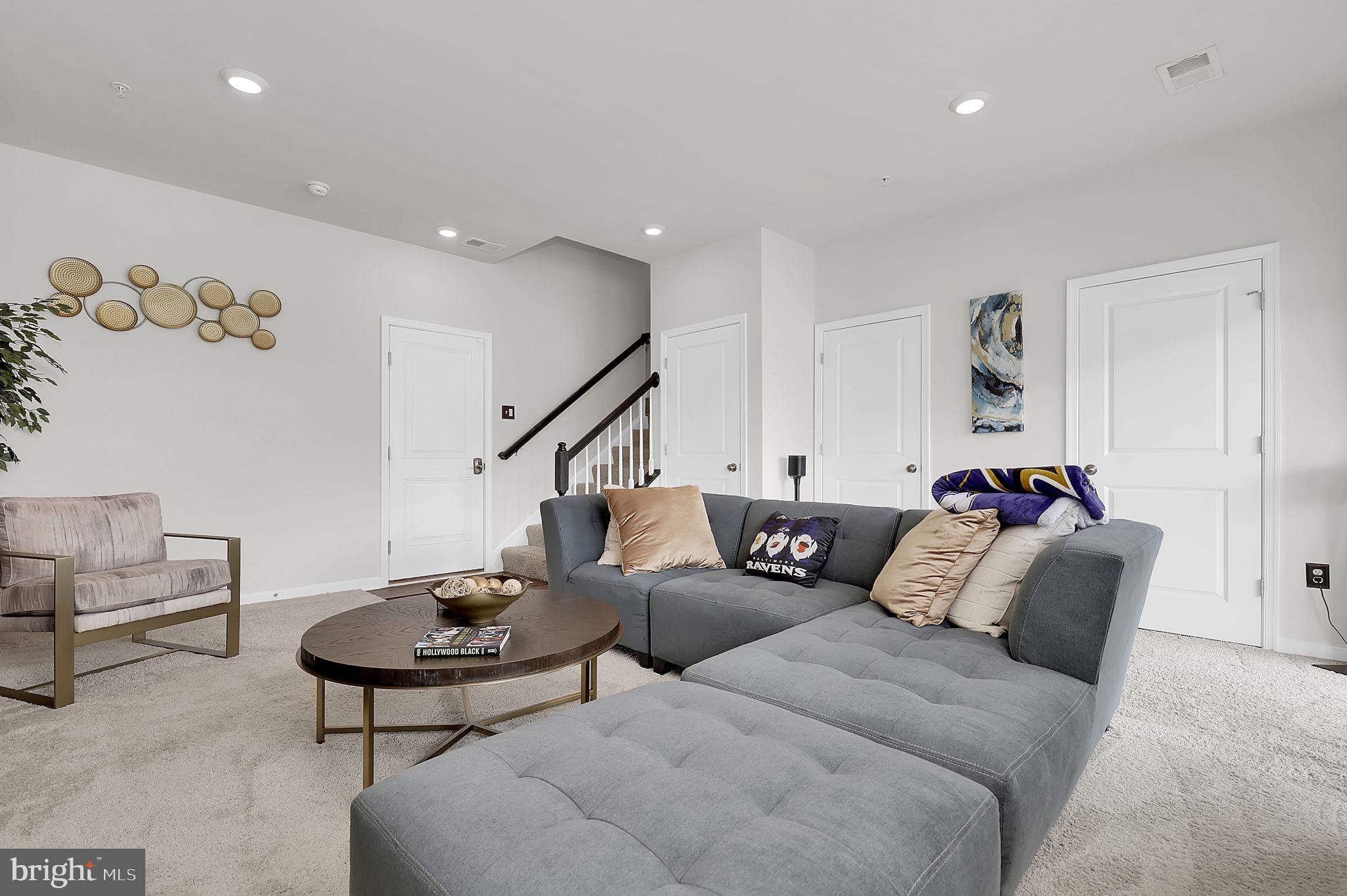 WESTVIEW SOUTH - Residential