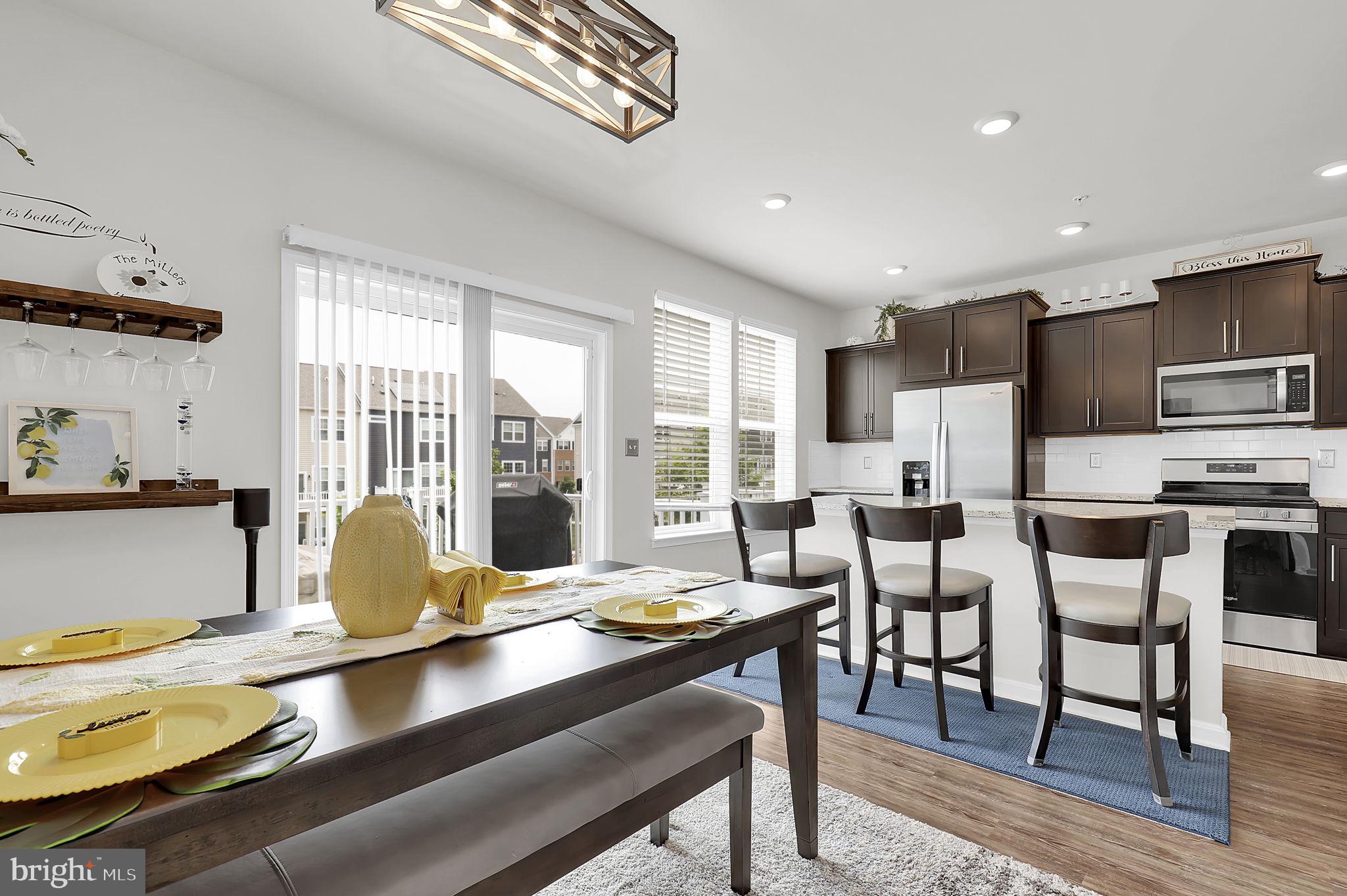 WESTVIEW SOUTH - Residential