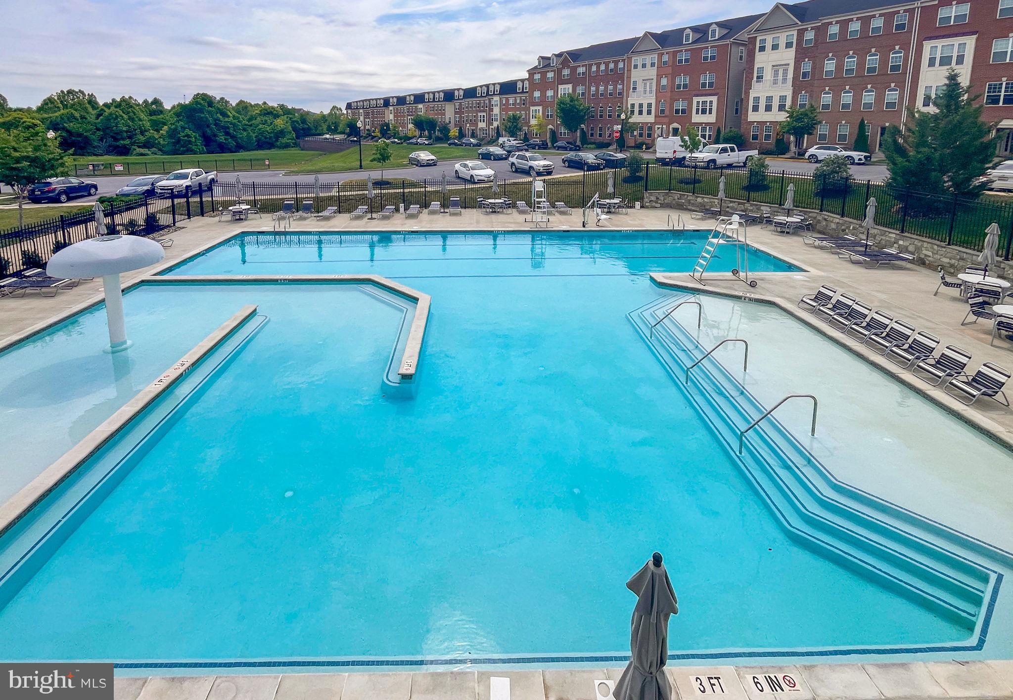 WESTVIEW SOUTH - Residential