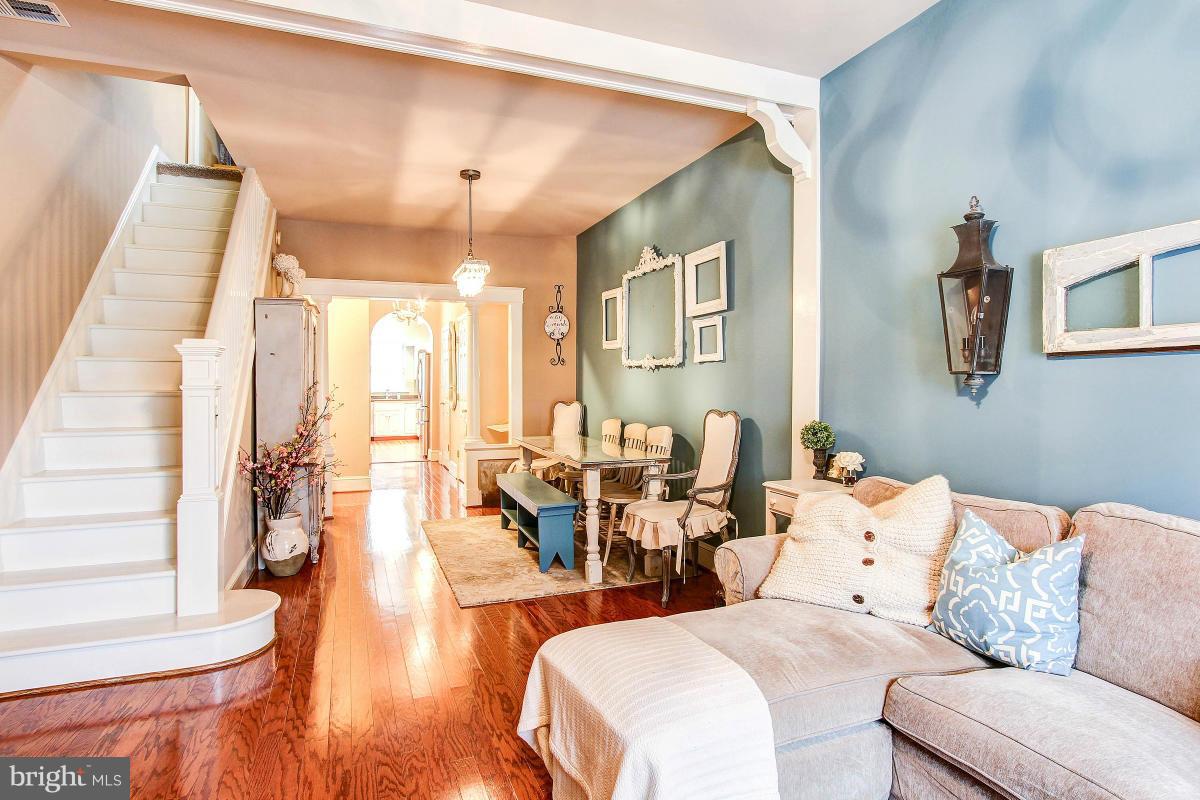 LOCUST POINT - Residential Lease