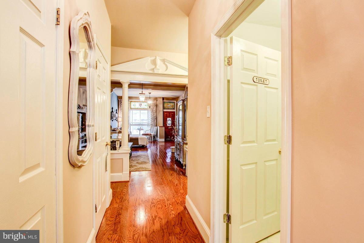 LOCUST POINT - Residential Lease