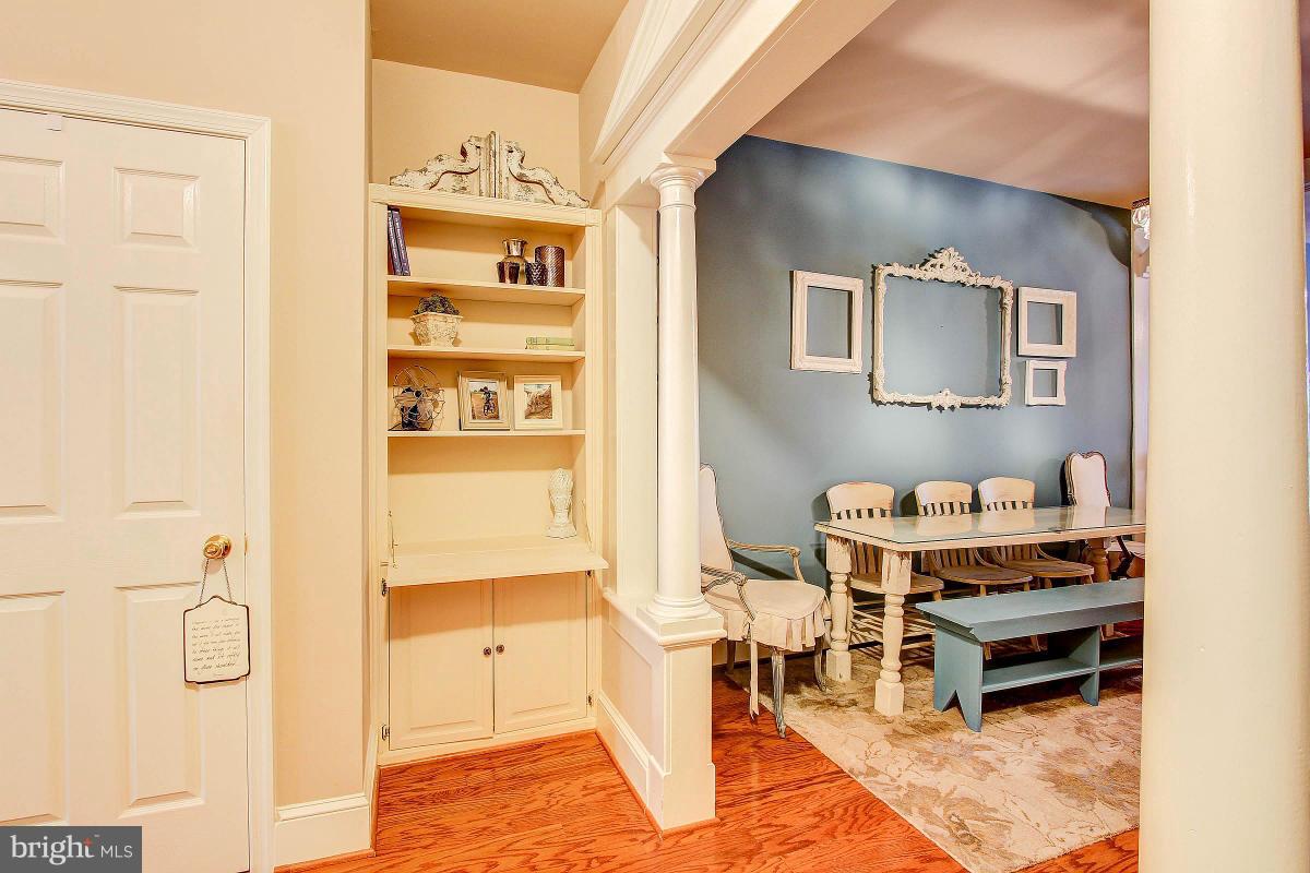 LOCUST POINT - Residential Lease