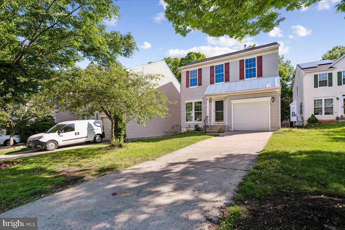 RUSSETT - Residential