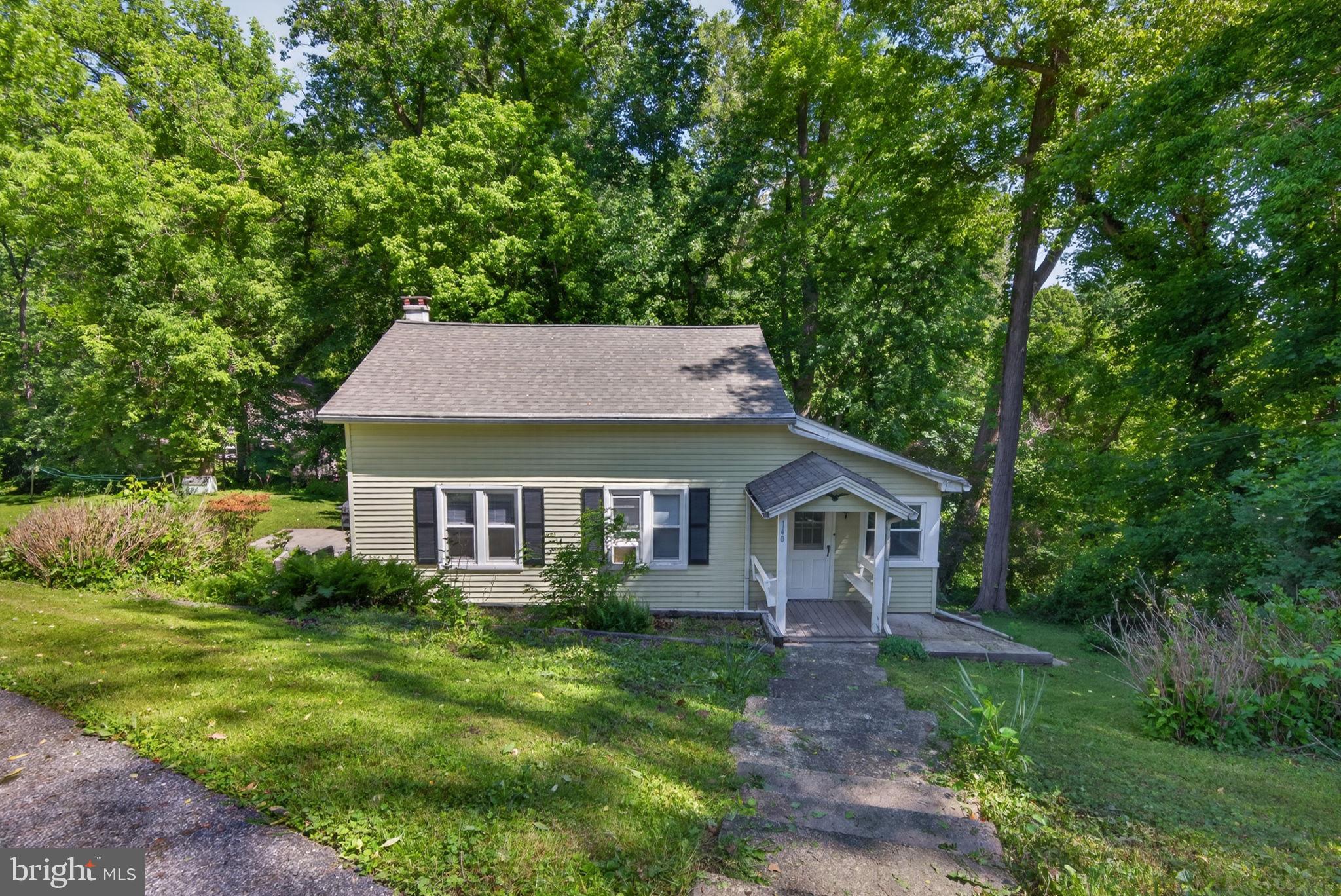 MURPHYS HOLLOW - Residential