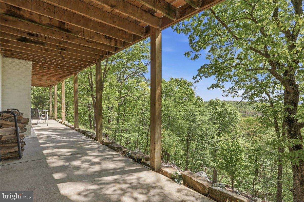 CACAPON EAST - Residential