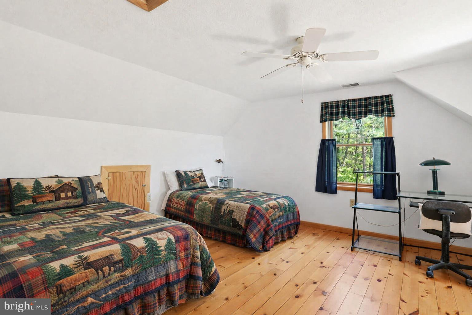 CACAPON EAST - Residential