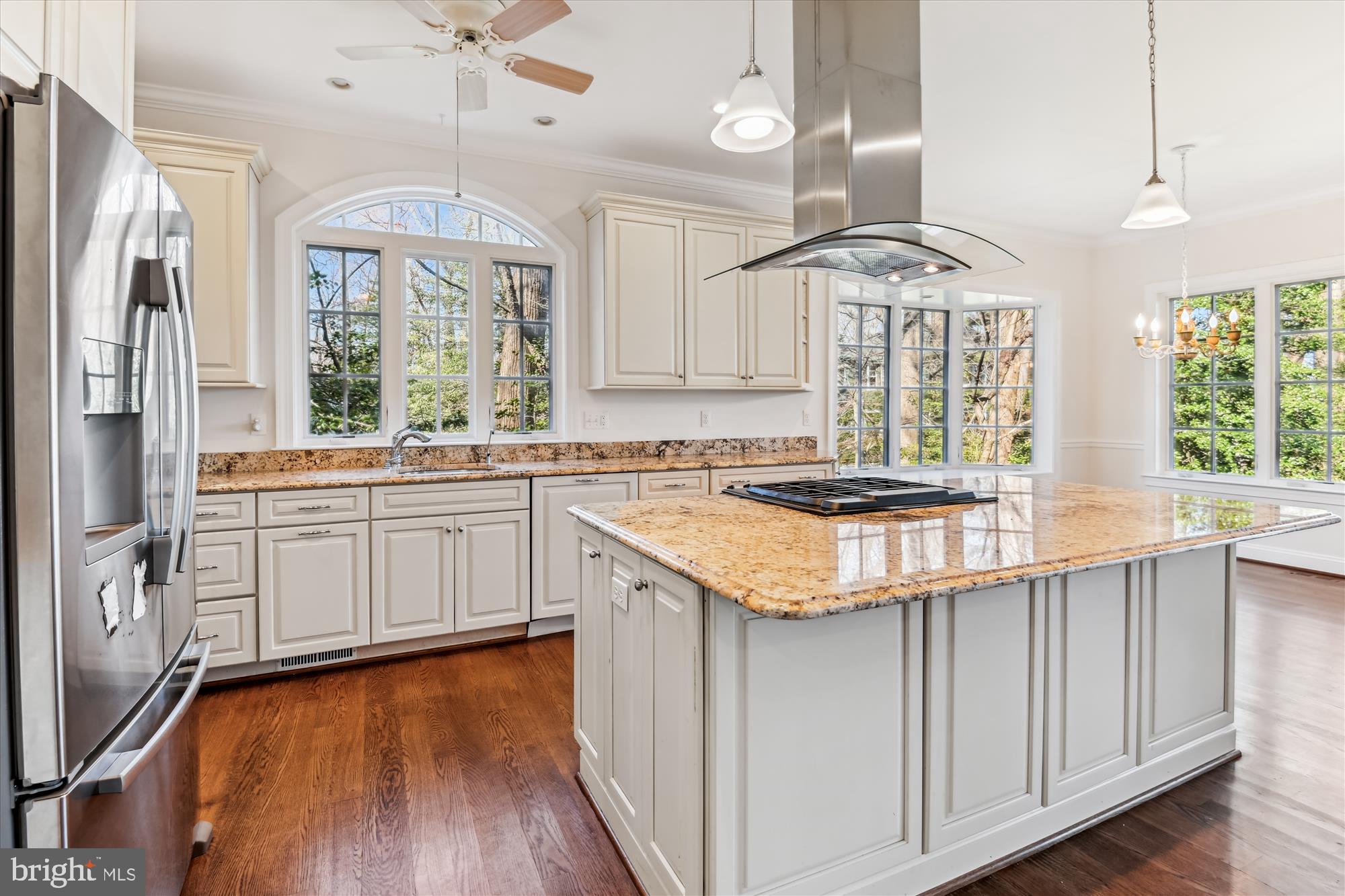 SHERWOOD FOREST - Residential