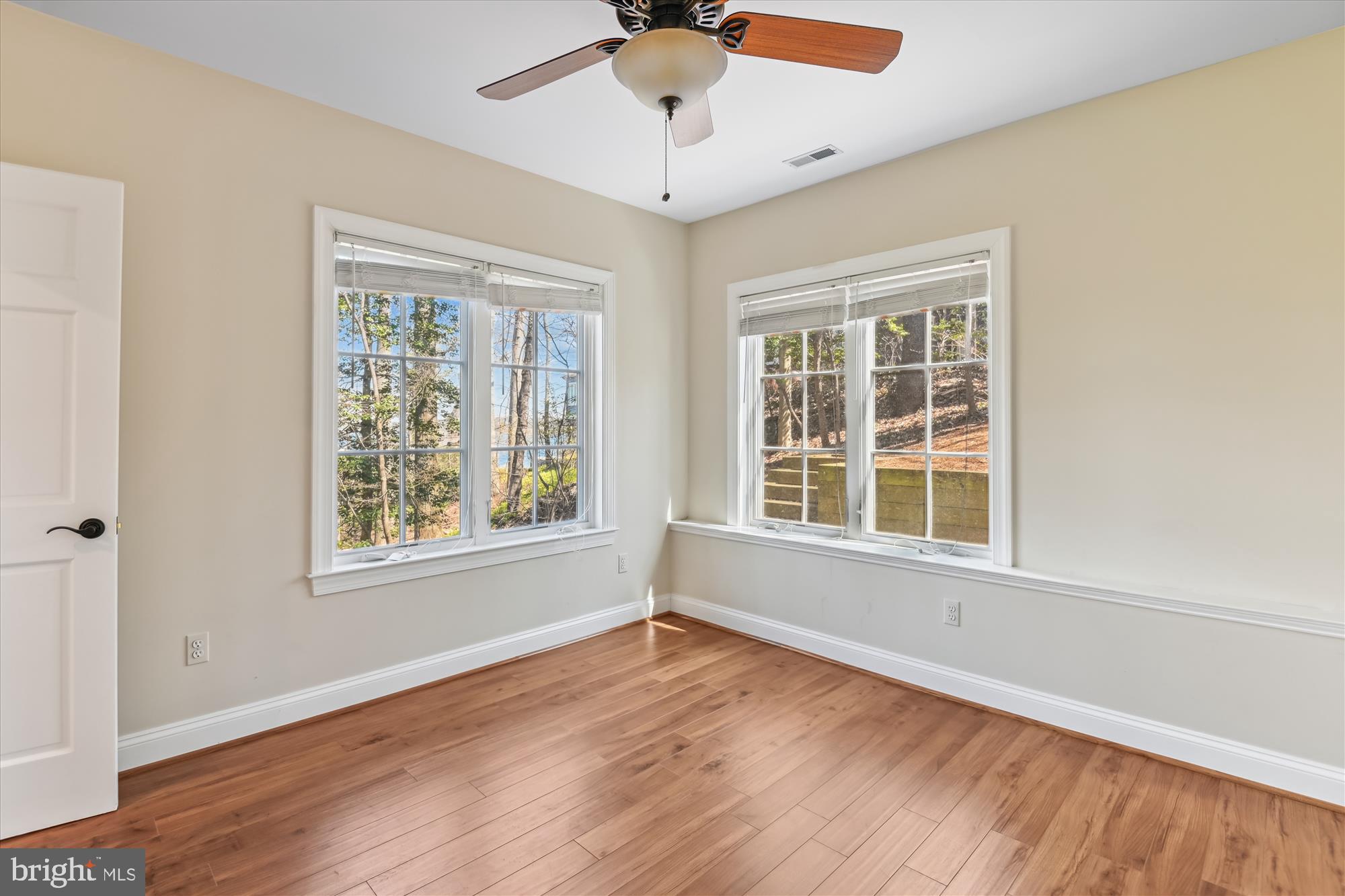 SHERWOOD FOREST - Residential