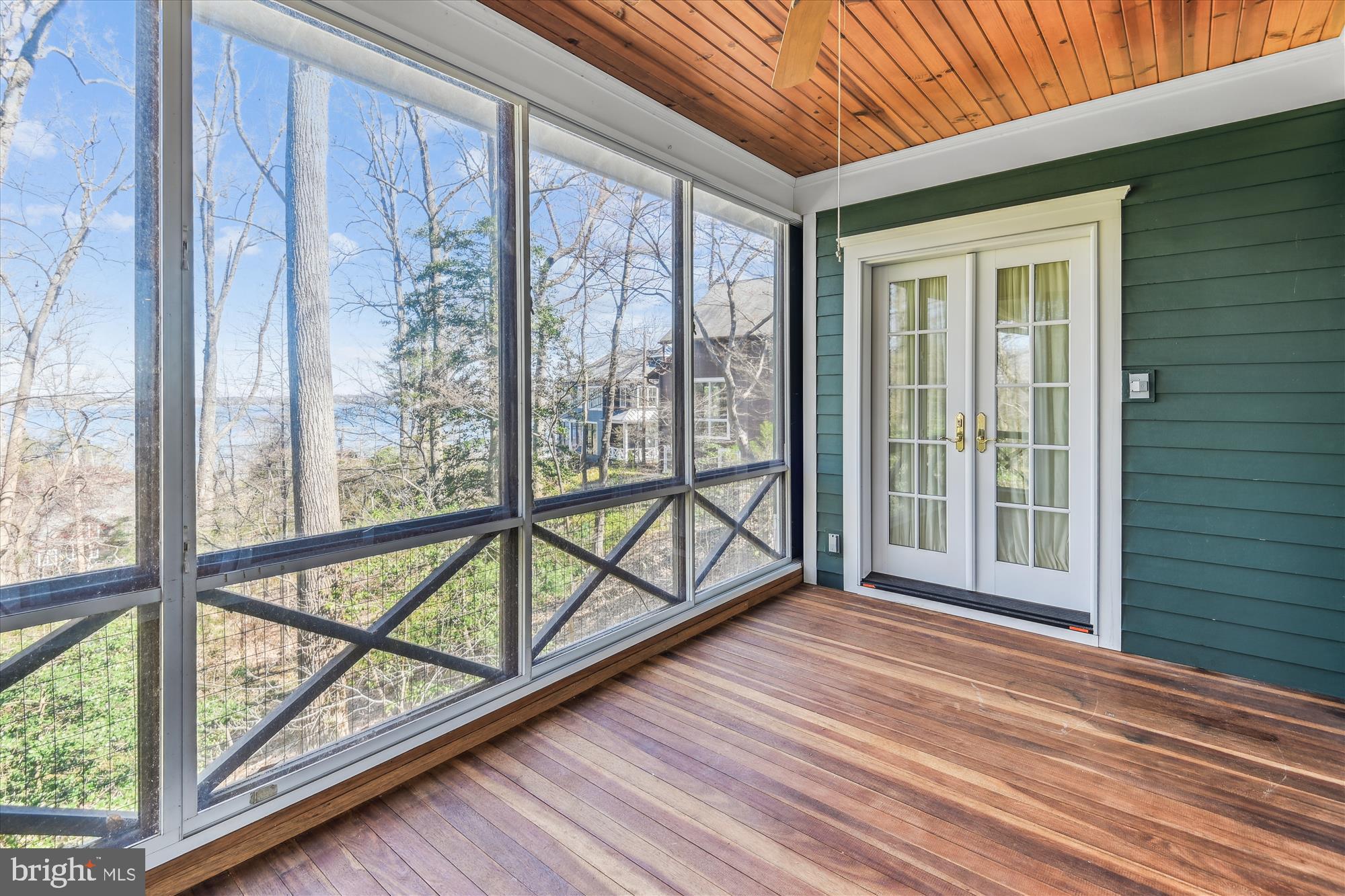 SHERWOOD FOREST - Residential