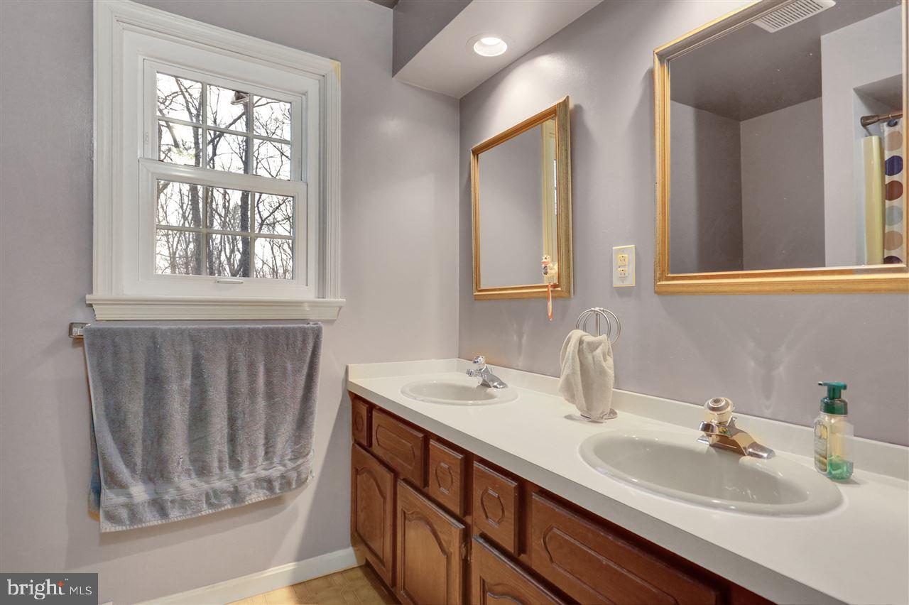 WHITE ROCK ACRES - Residential